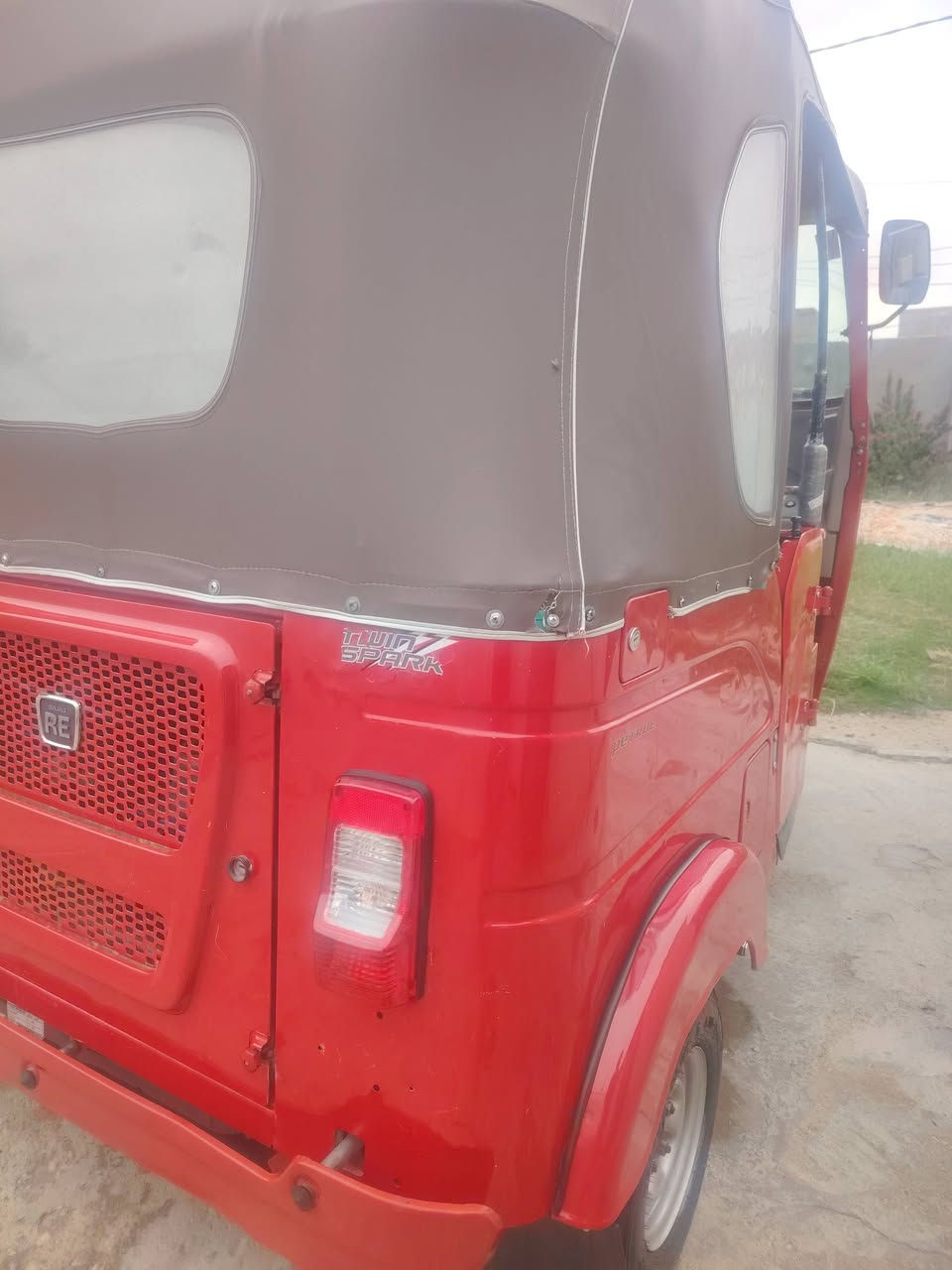 السلام عليكم تكتك للبيع 2022 شهر 7 رقم واسط تحويل مباشر هزه جديده مكاني واسط نعمانيه
***********
