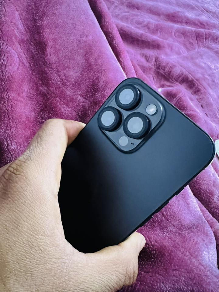 سلام عليكم 16برو ماكس لون اسود جهاز نضافه كدامك مبدل شاشه اقره منشور زين شاشه نوعيه زينه لمس كلش حلو ذاكره 250 بطاريه جهاز مشحون 178مره جهاز كلش نضيف بطاريته ١٠٠سعر خاص مكاني كربلاء ***********
