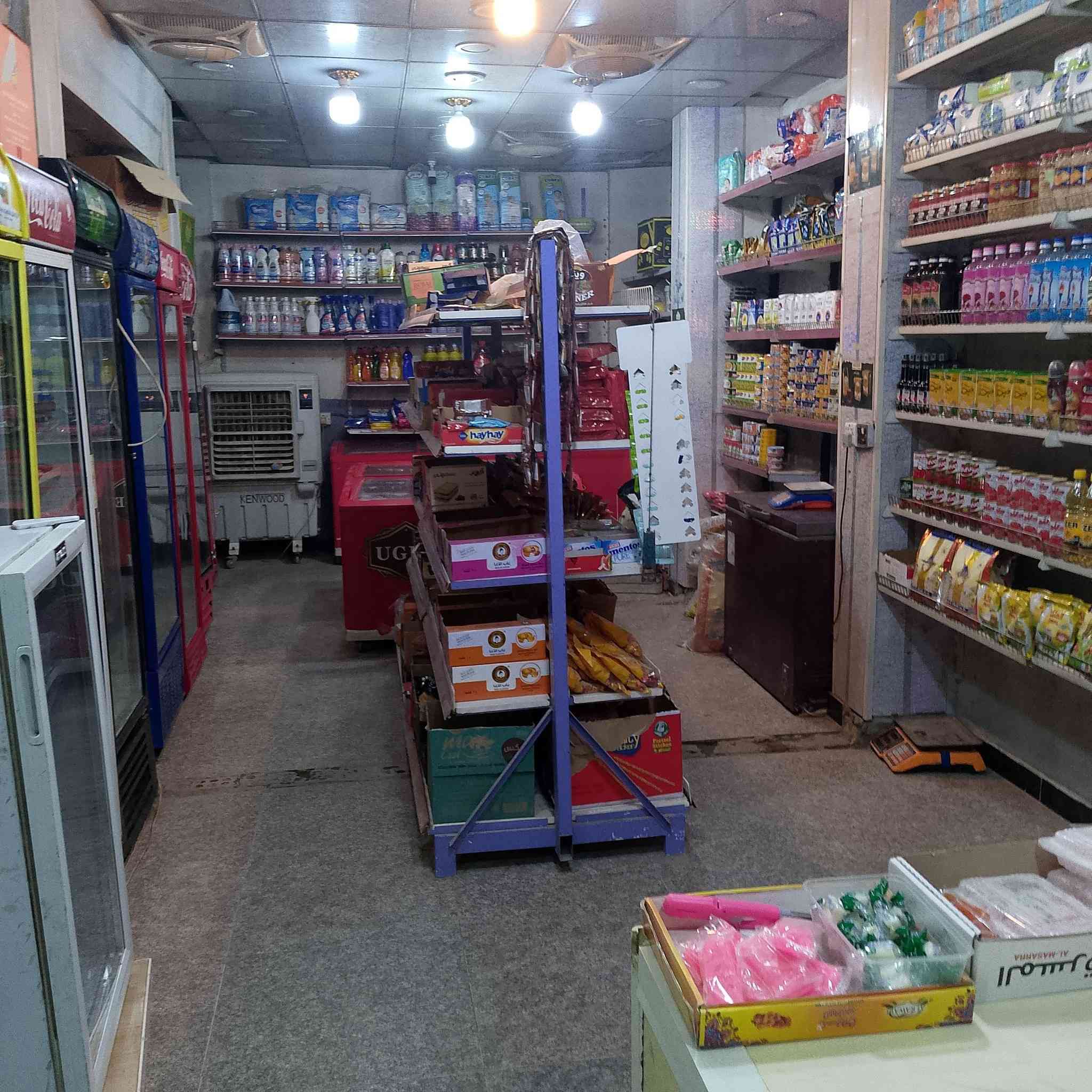 أسواق للبيع في منطقه الدولعي مقابل اعداديه الامام علي أسواق قديمه أسواق شغاله  اربع خانات البيع علجرد ايجارها 400 دخلها من 350-400 حاليا
***********
