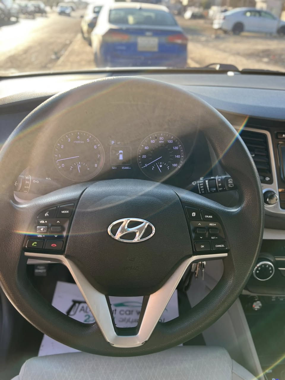 للبيع توسان 2017.
سياره نضيفه ممفتوح برغي بيه 
محرك2000جيتي
ضربته قطعه وحده  جاملغ وراجع بارد وعندك مصبوغ بنيد ودعاميه
 سعر 177وبيه مجال
بغداد حي الجهاد 
***********
