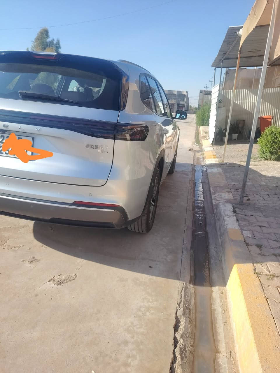 جيلي كلكسي ستارشيب 7 2025 بلكن هايبرد تمشي ٥٥ كيلو الشحنه او ١٣٠٠ كيلو بالبنزين فول مواصفات كشنات جلد تدفئة او تبريد كامره ٣٦٠ رداد موصفات هواية بيها بعد رقم اربيل ماشيه ١٠ الاف كيلو للاستفسار الاتصال على الرقم ***********
