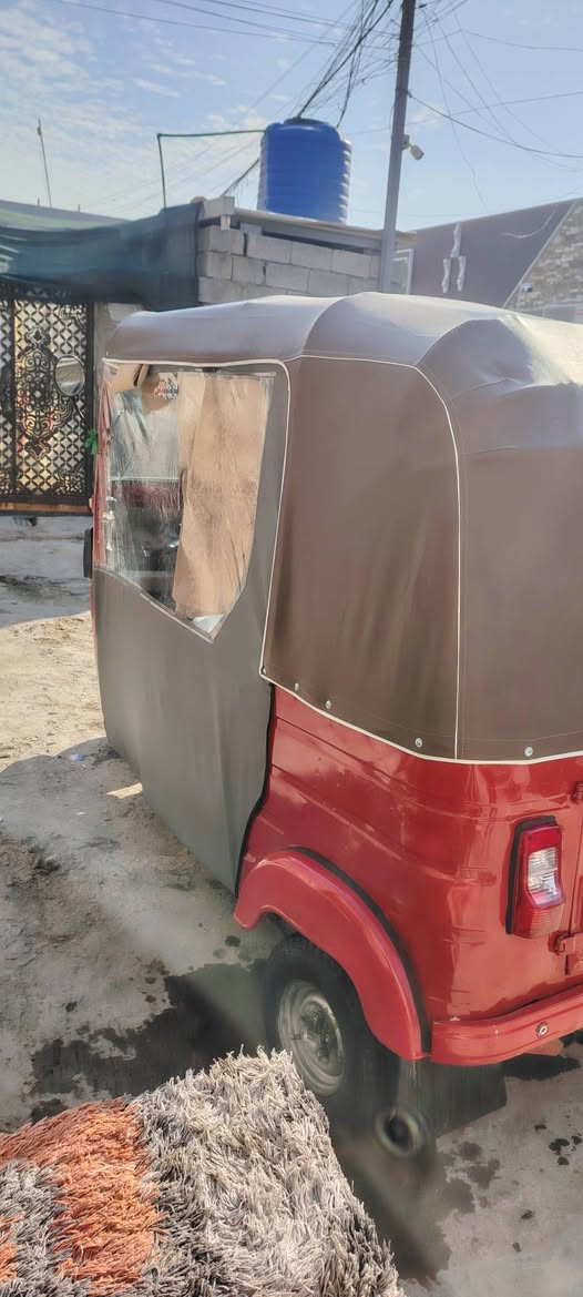 سلام عليكم عيوني تكتك مديل 17 ع 18 تكتك خير من الله تخم تاير كبات سفريات جدد دوشمه جديده مكينه مال 20 تكتك معمره دوس مصبوغه جماليه اوراق اوراق المصطفى الكمرنك مدفوع كلشي مدفوع بيهه مكينه لا تنقيص ولا تبخير تاخذهه كبل للشارع
السعر 3ونص وبيهه مجال 
عنواني بغداد البياع قرب تقاطع الدرويش 
رقم الهاتف 
***********
