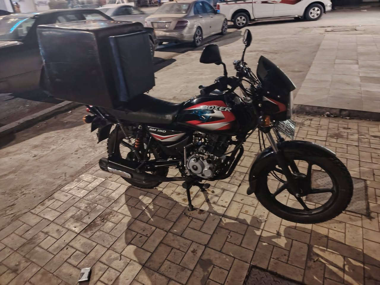 بوكسر مرقم كربلاء موديل 2023 للبيع مكاني بغداد الدراجة ممفتوحه ماشية 60 موجود واتساب *********** بغداد, العراق
