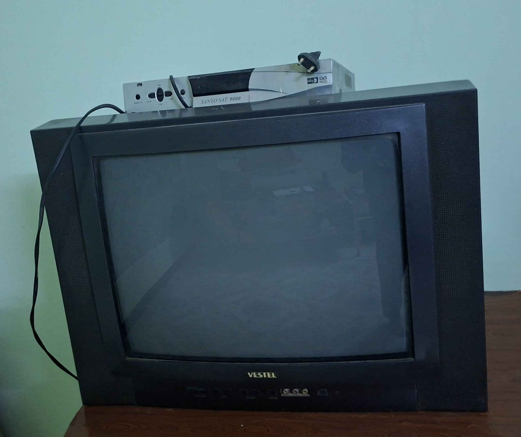 تلفزيونات للبيع شرط الشغل الواحد ب25 اثنين ب50 ألف وبيهن مجال بسيط


**إذا كنت صاحب هذا الإعلان وتريد حذفه لأي سبب، رجاءا أرسل رسالة إلى الدعم الفني**