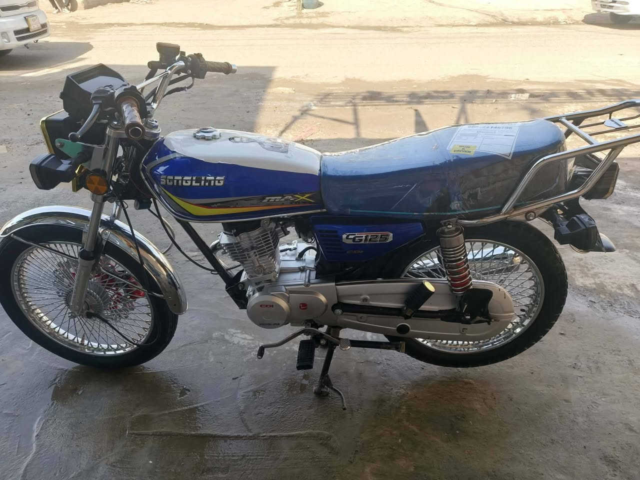 للبيع دراجه تايكر موديل ٢٥ السعر ٦٥٠ وبيه مجال حك الجيه العنوان حله طهمازيه ***********
