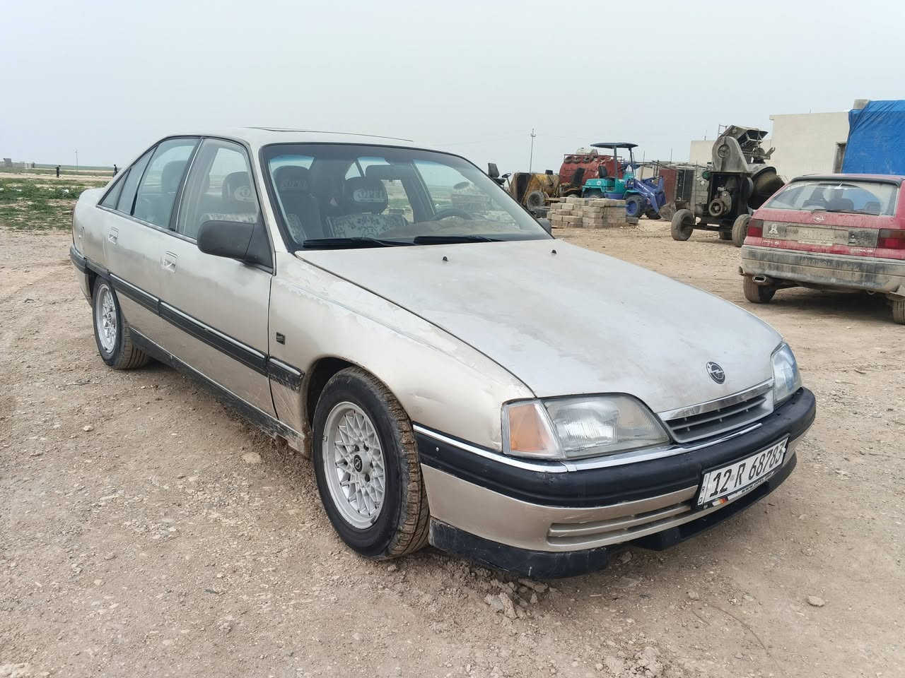 سلام عليكم اوبل اوميكه موتيل 1991 كير محرك بطه توماتيك رقم نينوى انكليزي هسا  سنويه جديد استفسار على رقم *********** ***********
