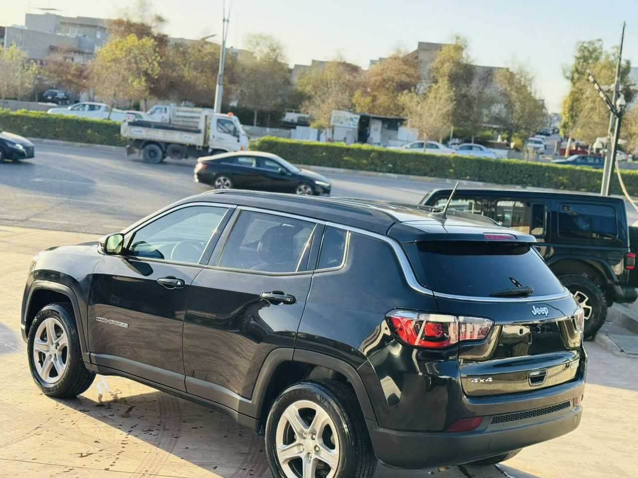 جيب كومباس موديل ٢٠٢٣

فول مواصفات فقط بانوراما مابي 
ماشي ٢٠ الف 
بس بوند صبغ بدون دواخل. 
بدون رقم يترقم شمالي اربيل دهوك سليماني
سعر ١٣٥$ ورقه بي مجال 
عنوان اربيل 
فايبر واتساب /***********
اسيا/***********
