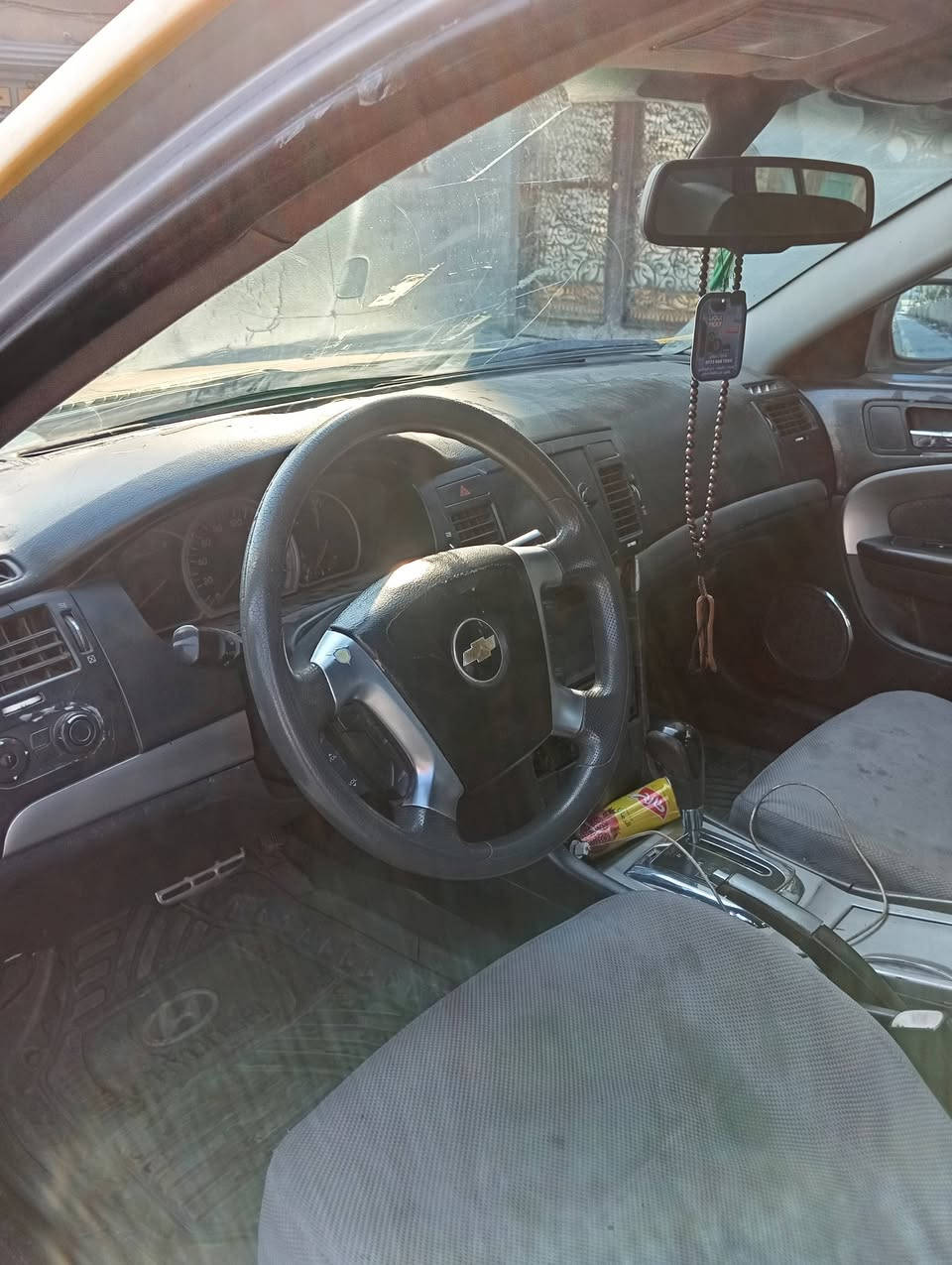 سلام عليكم اخوتي ابيكا 2008
محرك كامري مكينه جديده تبريد شغال تتفئه 
كشره حلوه احلى من الصوره ضربته جاملغ خلفي شبر بس كير كايم تحويل ثاني يوم مكاني بغداد ***********
