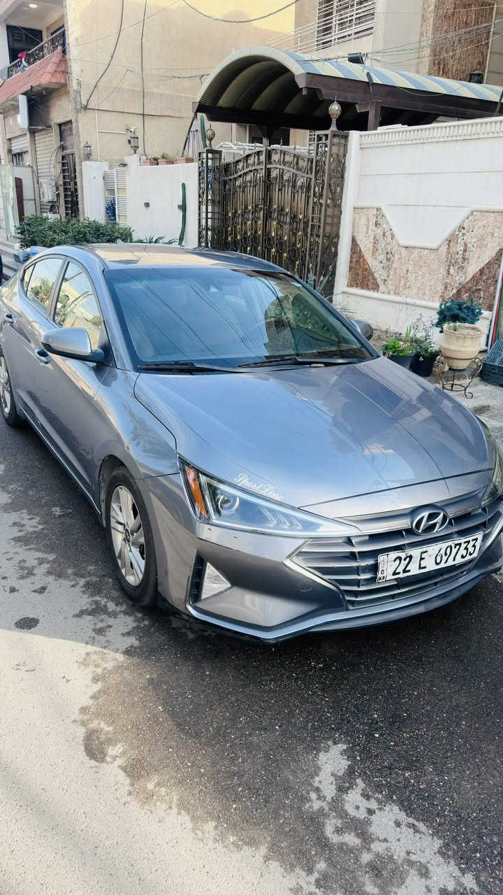 النترا 2019
وارد امريكي محرك 2000 دوش
كير AT المرغوب
المواصفات :
شاشة كبيرة
كاميرا دوارة
تحكم كامل
كروز سرعة
توقف ذاتي
مانع انزلاق
تعديل مسار
سنويه بأسمي تحويل ثاني يوم

3 وضعيات قيادة ( نورمال - سبورت - سمارت ) الحادث قبغ صندوق بدون ايرباك ماشية 96,600 الف ميل مكان السيارة بغداد نفق الشرطه 
السعر 150$ بيها مجال بسيط

***********
