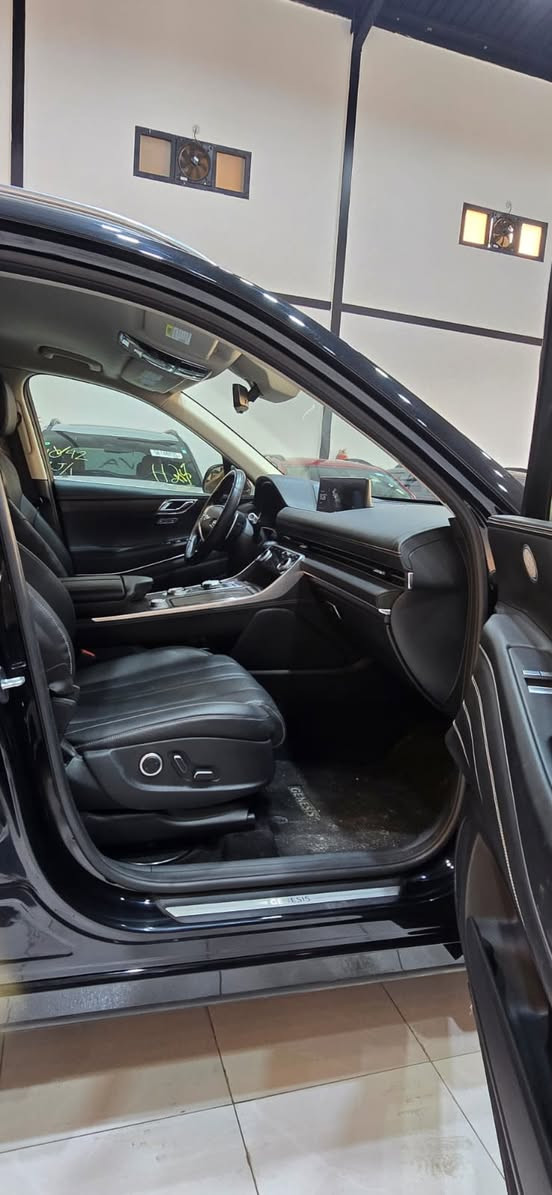 البيع نقد فقط بدون مراوس بدون اقساط 
اسم السيارة :  جنسز 
 الفئة :  Gv80
الموديل : 2024 
عداد المسافة :  40000 ميل
اللون : اسود
المحرك  4 سلندر 2500 تيربو
اللوحة :  بدون رقم حرة تترقم جميع الحافظات
السعر :  310  
    حادث السيارة :  موضح بالصور
 سيد حسن  *********** 
الموقع : البصرة - حي المهندسين الشارع العام قرب محطة وقود الخليج
