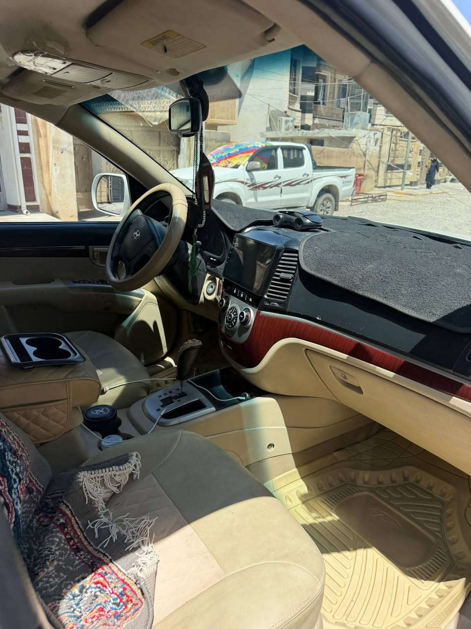 سلام عليكم السعر ٨٥ سنتافي موديل ٢٠٠٩ وارد خليجي ابيع صبغ عام رقم بغداد دولي بسمي مكاني سامراء مكينه سته ٦سرندر بيها رواجز واهاذ رقمي ***********
