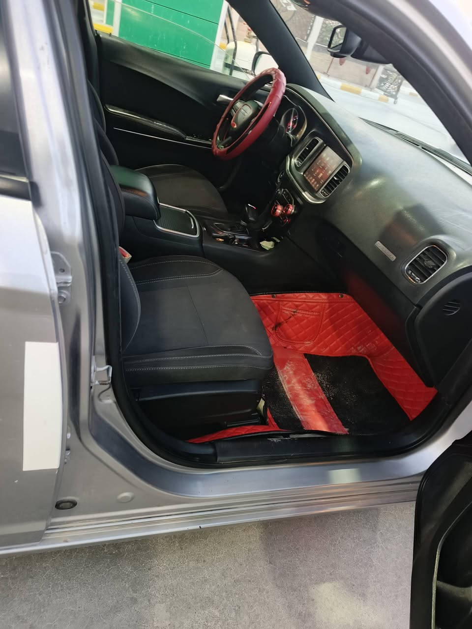 سلام عليكم جارجر2016 اصل داخله كلين العراق بس نطخت بيدي تبديل بنيد  وجاملق وجاهزه من كلشي‬‏ اجاهزه مكينه كير حداديه منضومة تبريد لايت زنون رقم انكليزي ذي قار السياره جاهزه ع اخر حبايه مكان السياره الناصريه شطره
اراوس النتره او ابتيمه
‏‪***********‬‏
***********
