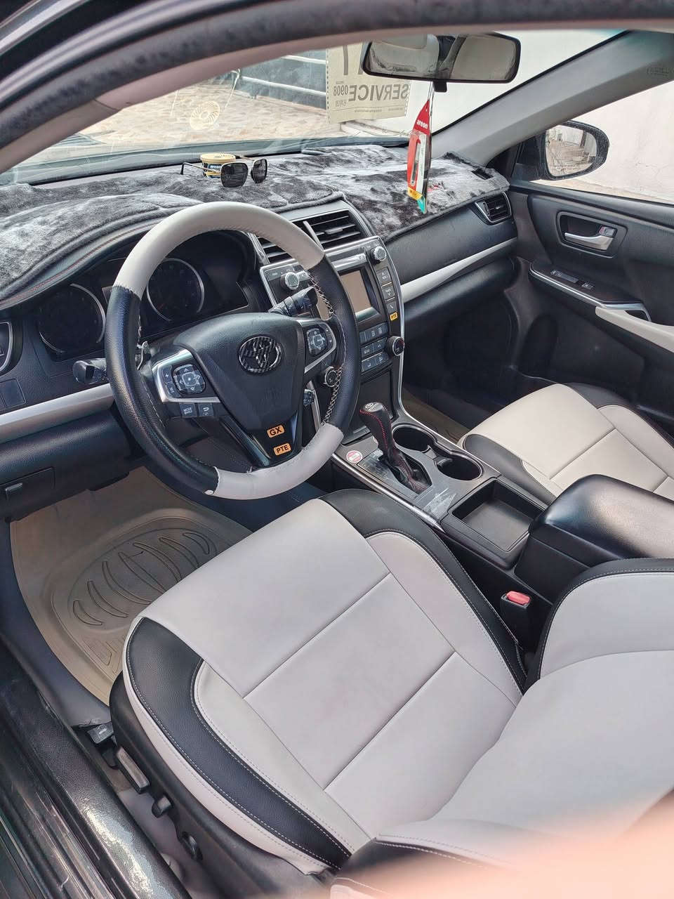 السلام عليكم
كامري ٢٠١٧ للبيع ضرر فقط جاملغ سياره خير من الله نظيفه جدا صدر تايرات كير محرك كله جديد مراوس كورلا ٢٠ وفوك حسب القناعه للاستفسار ***********
