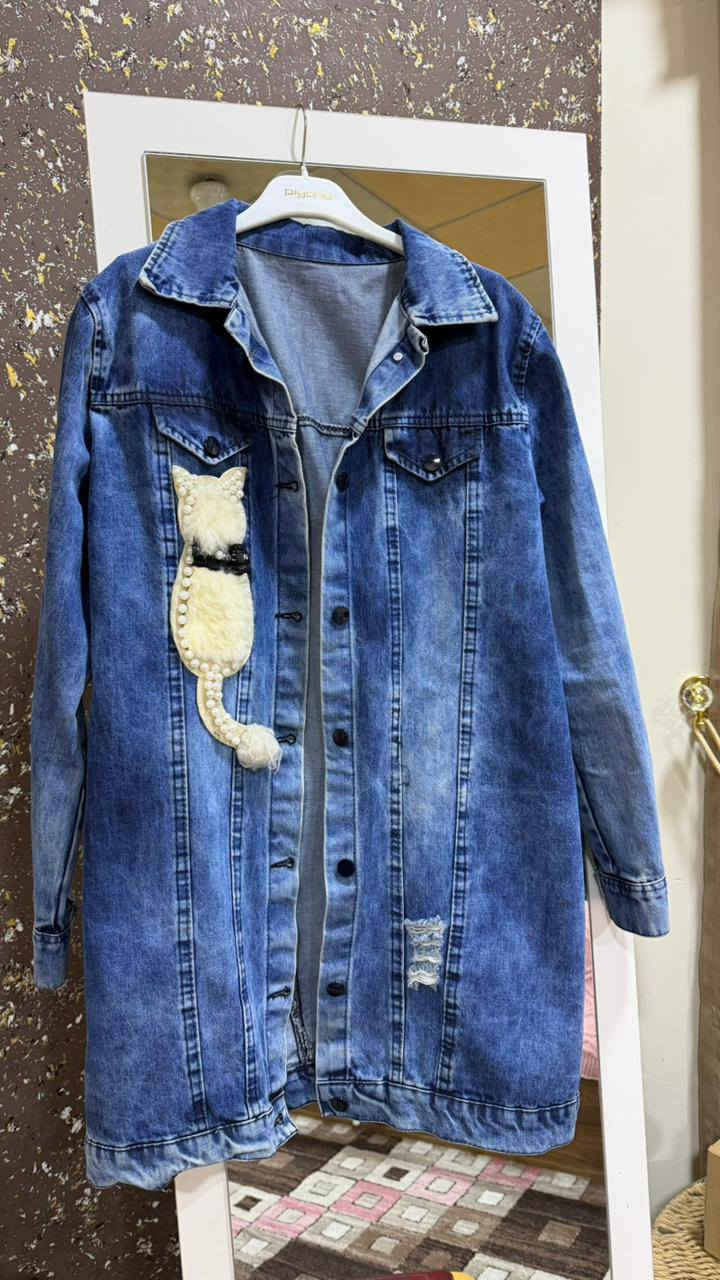 ملابس نظيفة للبيع 
الجاكيت الكابوي طولها ٨٠سم قياس ٤٢سعرها ١٥
اليلك الصوف بعشرة
القابوط الاسود ب١٥قياس٤٢
القابوط الاخضر قياس ٤٢ب١٥
اليلك والبنطرون البيج قياس ٤٠كتان بعشرة لاف
تنورة جلد قياس ٤٠بعشرة
عنواني الزهور 
واكو توصيل 
***********
