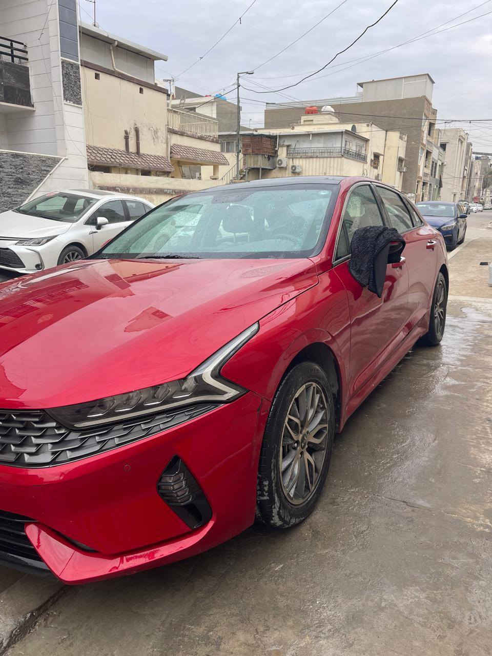 السلام عليكم كي 5 للبيع السعر 188 وبيها مجال ماشيه 83 واي استفسار اتصال على الرقم التالي *********** وارد خليجي فول مواصفات ماكينه 2000  كامله اي نقص ما بيها بغداد, العراق
