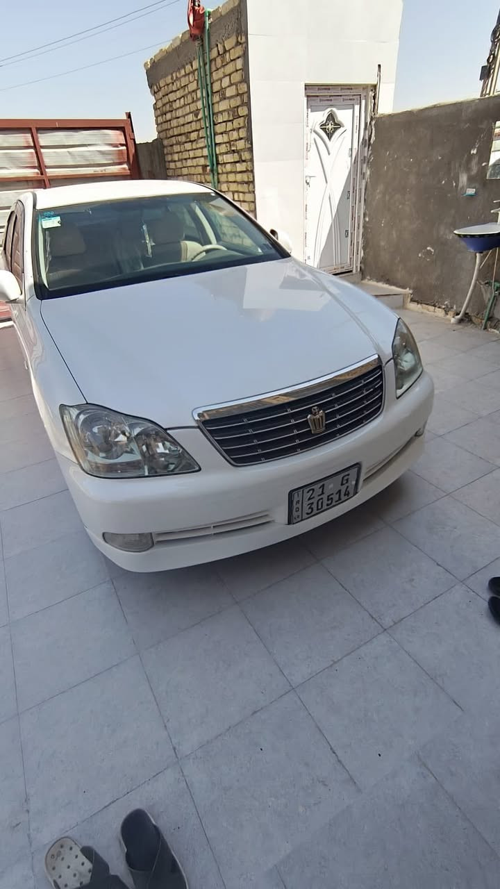 سلام عليكم شاهينه حاويه دخول جديد كفاله عامه كارتون 2دكم  تخم تاير حداديه كله لوك
سياره جديده كلش مكان ناصريه شاصي 80 
***********
