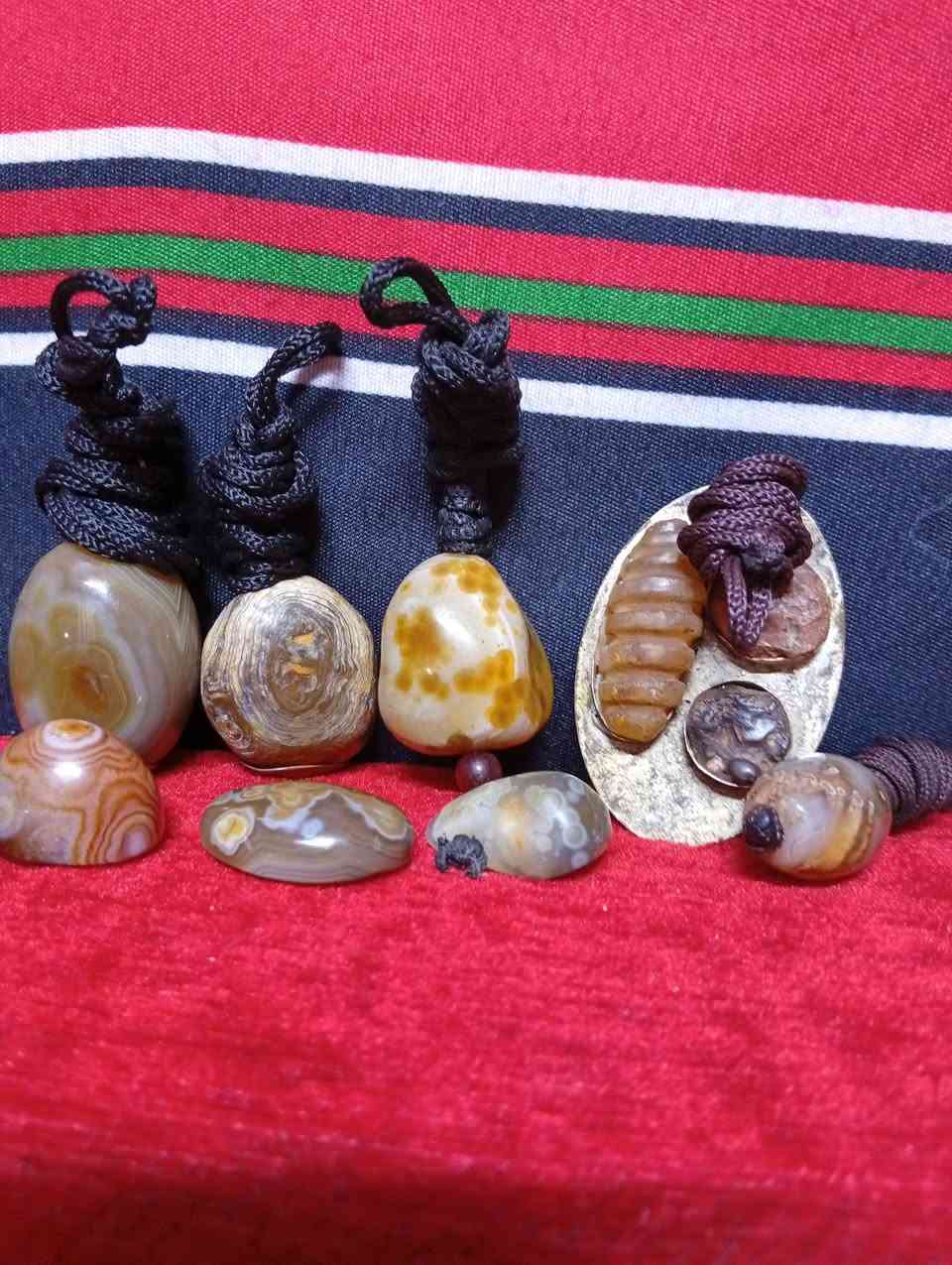 السلام عليكم احجار شلع قديمه وخامه قويه كله هندي طاقه كلش قويه قطع من نوادر السعر خاص العلوان بغداد توصيل موجود تحياتي


**إذا كنت صاحب هذا الإعلان وتريد حذفه لأي سبب، رجاءا أرسل رسالة إلى الدعم الفني**