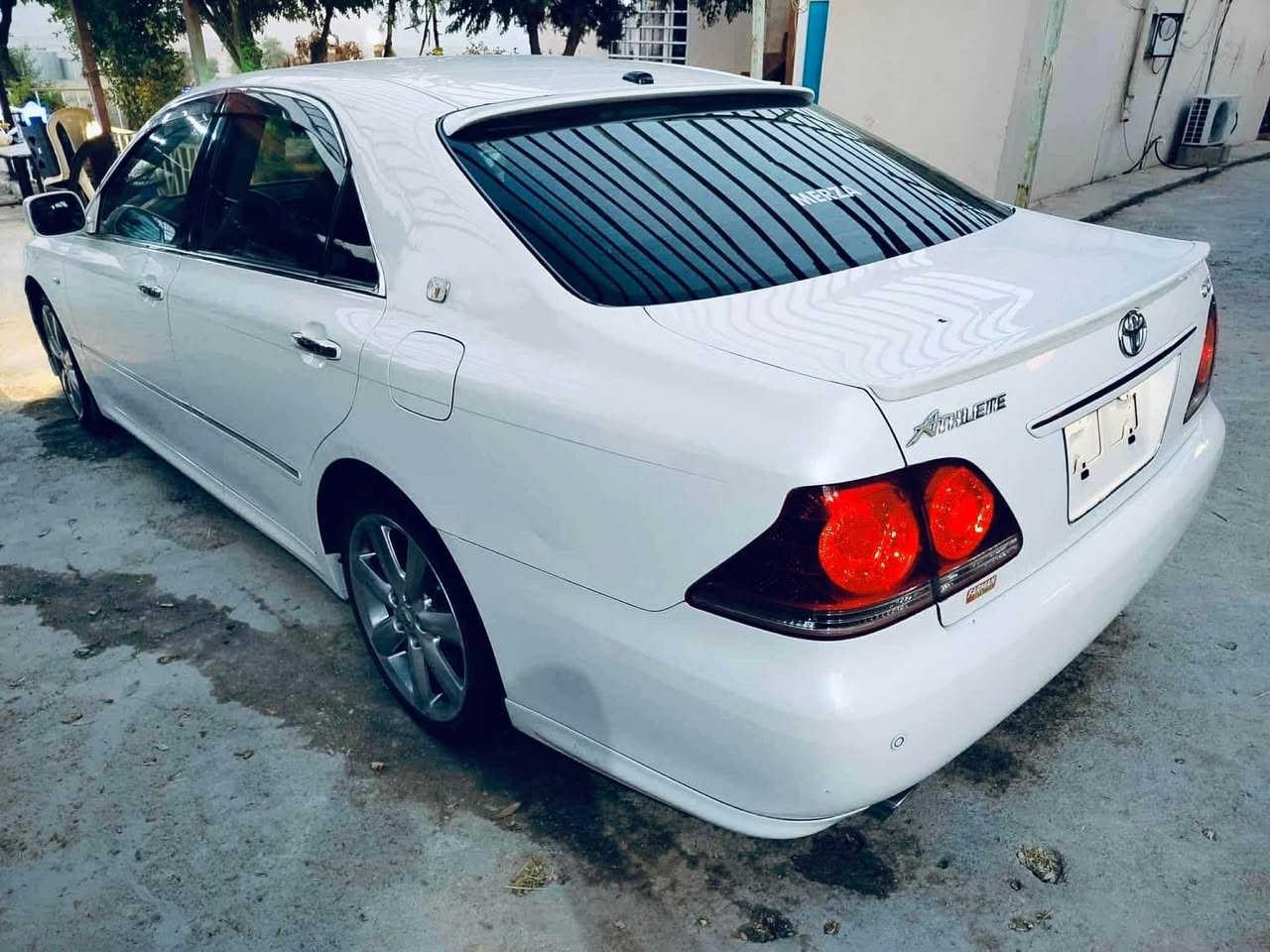 ‎توێتا کراون شاهینەمیرزا  بۆ فرۆشتن
‎مۆدێل 2005
‎بچوک بەبچوک  180 
‎سێ دووگمە  
‎بێ بۆیاخ بەس شوێن بڕاوە بۆیاخە
‎سەیارەکە سپۆرتە 
‎سەیارەکە تا حەز بکەی پاکو جوانە
‎یەک دینار مەسروفی تیا نییە
‎گێڕو مەکینەو ئەکسلی بەشەرتی فیتەر
‎تەبرید ساردو گەرم ئیشەکات
‎
تایەو ویلی عادی لەسەرە بەدوای نوقسانیا مەگەڕێ 
‎کۆدی بۆ کراوەو بەناوی خۆمانەوەیە٥٤$ معامەلەی برایانە
‎سەیارەی من نییە ژمارەی خاوەنی
‎سلێمانی*********** السليمانية, العراق
