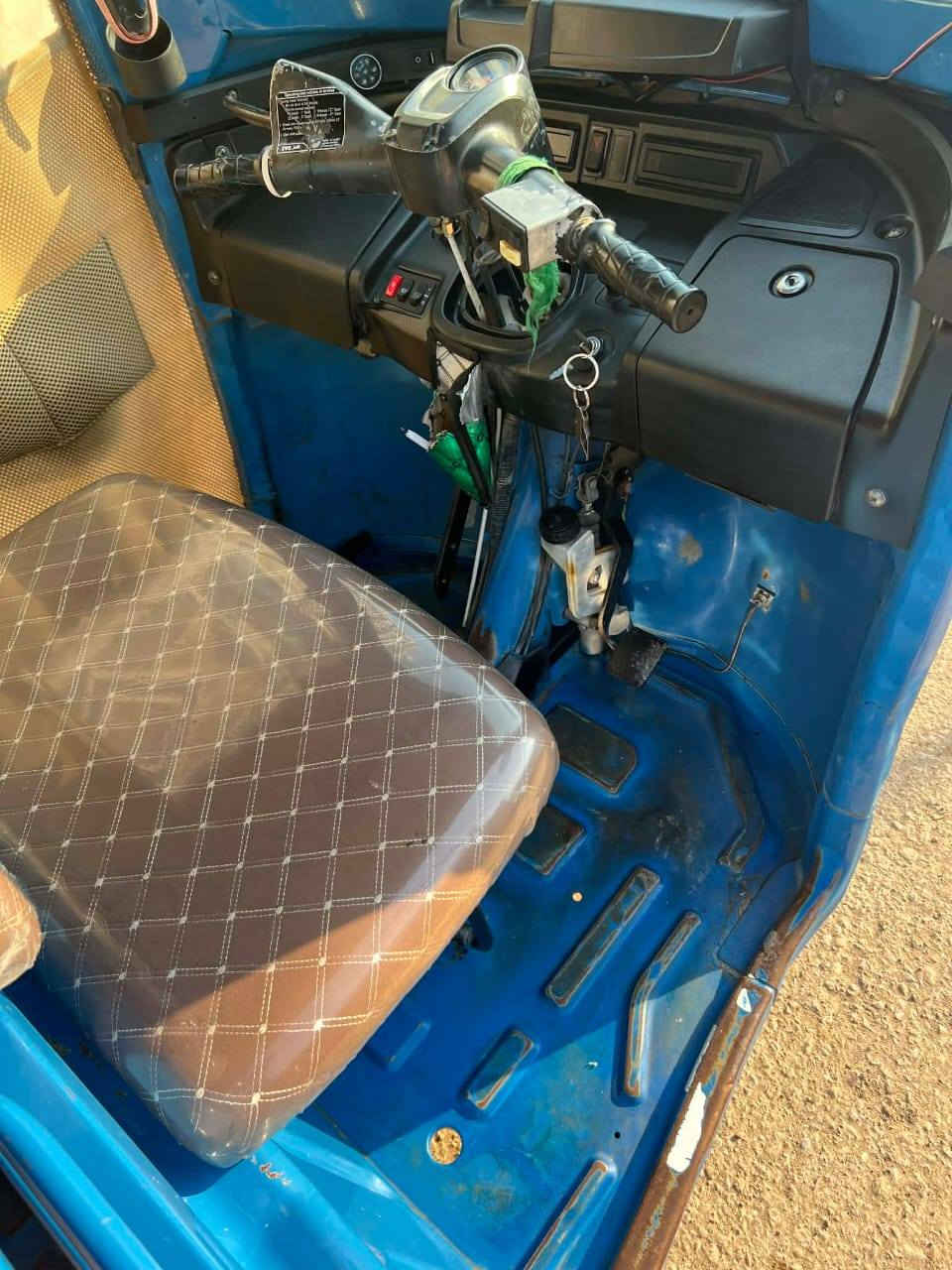 سلام عليكم تكتك ٢٠ زيرو كامله كبل للشارع لاضربه ولاصبغ رقم نكليزي كفاله عامه ماتصرف ربع دينار سنويه ٢٠٣٠سعر ٥٤٠٠وبيه مجال قليل مدينه الصدر ***********
