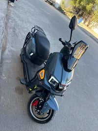 ٦ بطاريات • تمشي ٧٥ • تايرين جدد