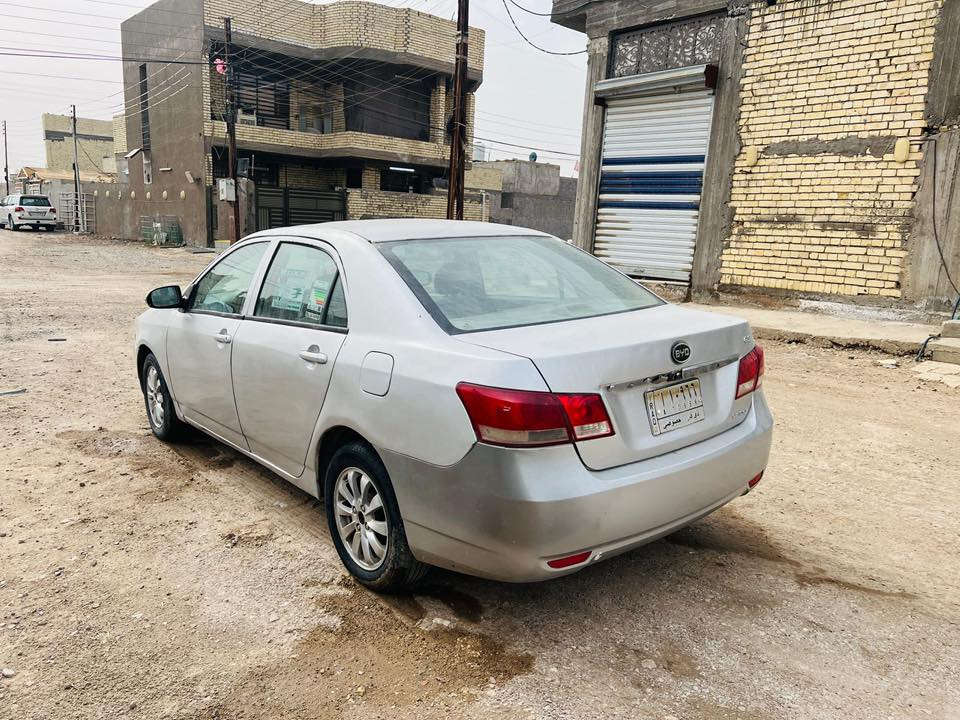 سلام عليكم للبيع BYDبي وأي دي موديل 2013رقم ذي قار تحويل مباشر اخوان سياره مصبوغه كير اوتماتيك فول مواصفات  مكان السياره بغداد السعر 28$مناسب بيع مستعجل الاستفسار***********
