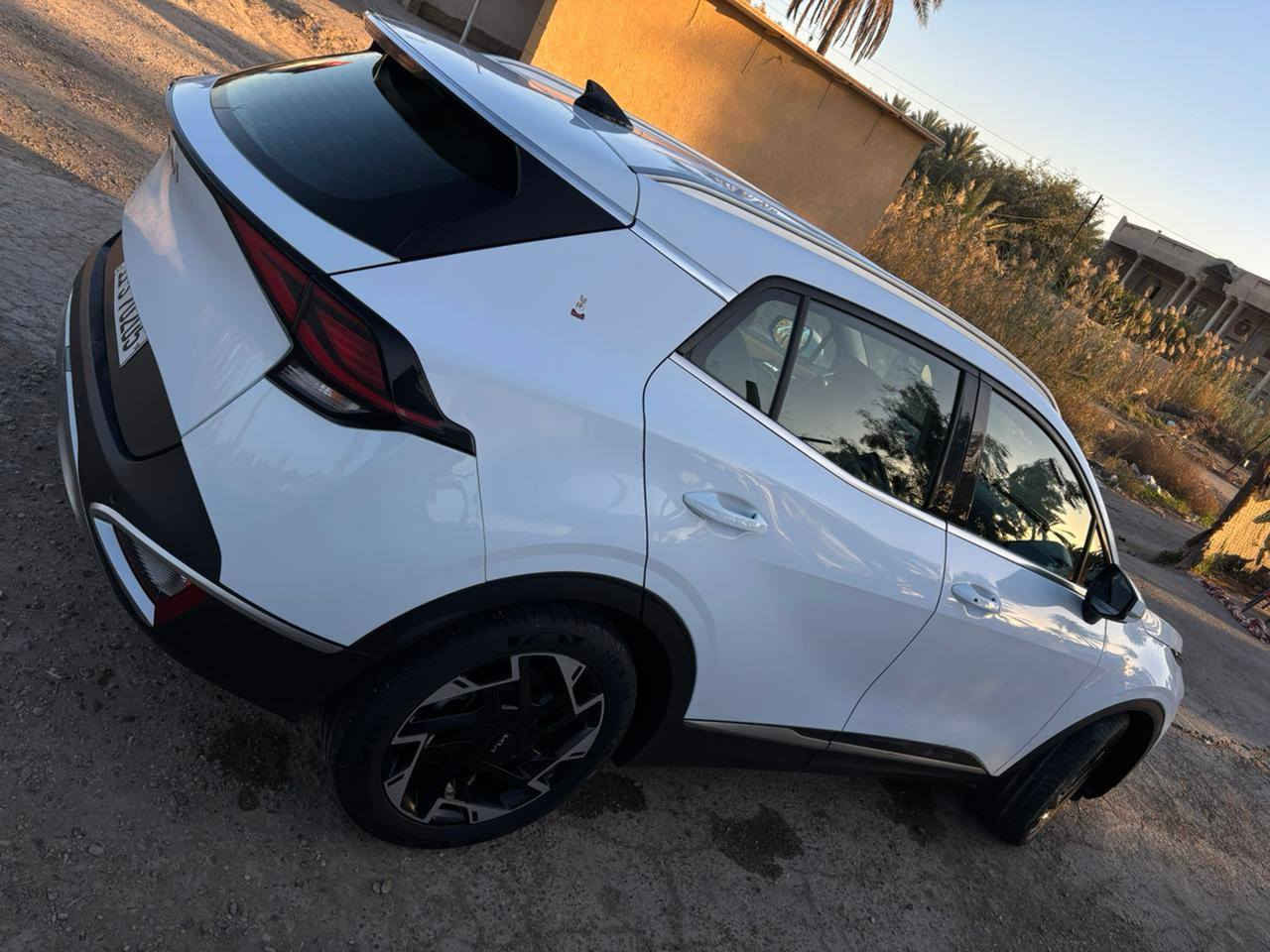 السلام عليكم سبورتج 2023 خليجي ضمان المجموعة الدولية رقم بغداد الجديد  
موصفات 
بصمة + تشغيل عن بعد
لد امامي+داخل بيجي
 شاشة كبيرة +كامرة خلفية دوارة
شاحـن وايرلـس
حساس امامي + خلفي
هند بريك بصمة+ أوتو هولد
قطعتين تبريد+ ثلاث انظمة قيادة
مانع انزلاق + مانع انحدار
تحكم ستيرن جهتين + شفتات
اشاير بل مري والمري كهرباء
محرك 2000+ شاشة اعطال
ماشية 40km

السعر220 بيه مجال 
مكاني بغداد للاستفسار ***********
