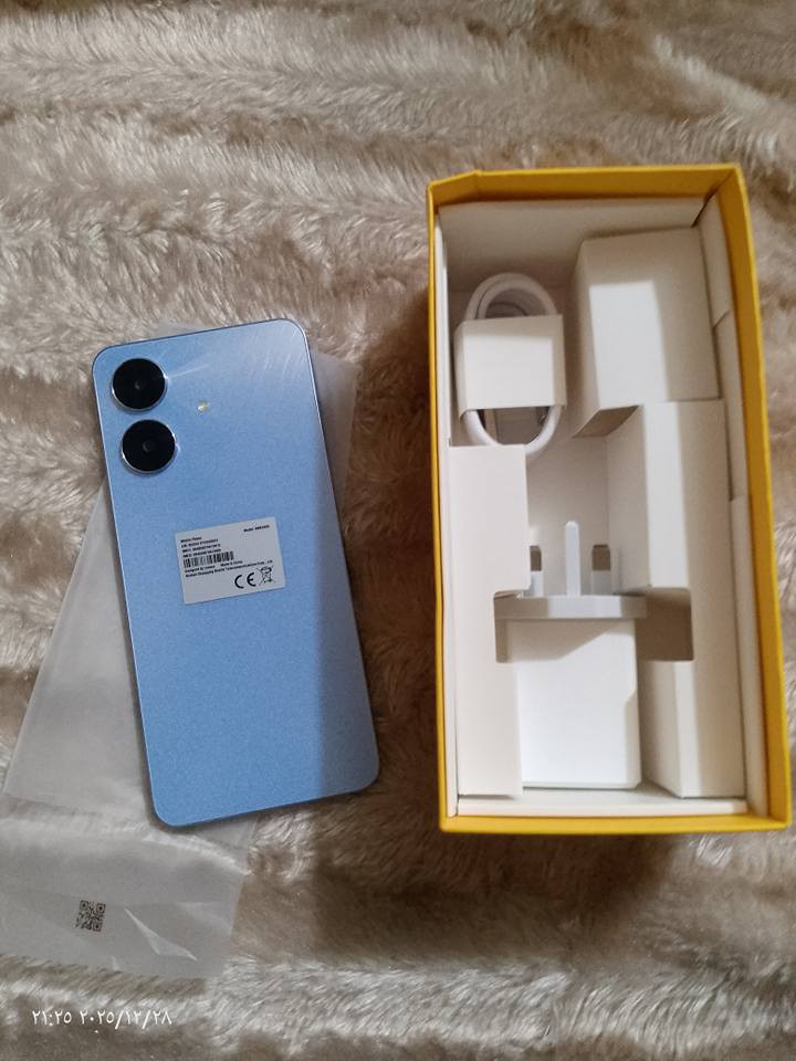 سلام عليكم نوت 60 بعده جديد بلكارتونه حته ممشتغل 
جوه سوك سعره 125 ومشتري اني ب 140
بالعافية ع يأخذه
بغداد العبيدي 
*********** بغداد, العراق
