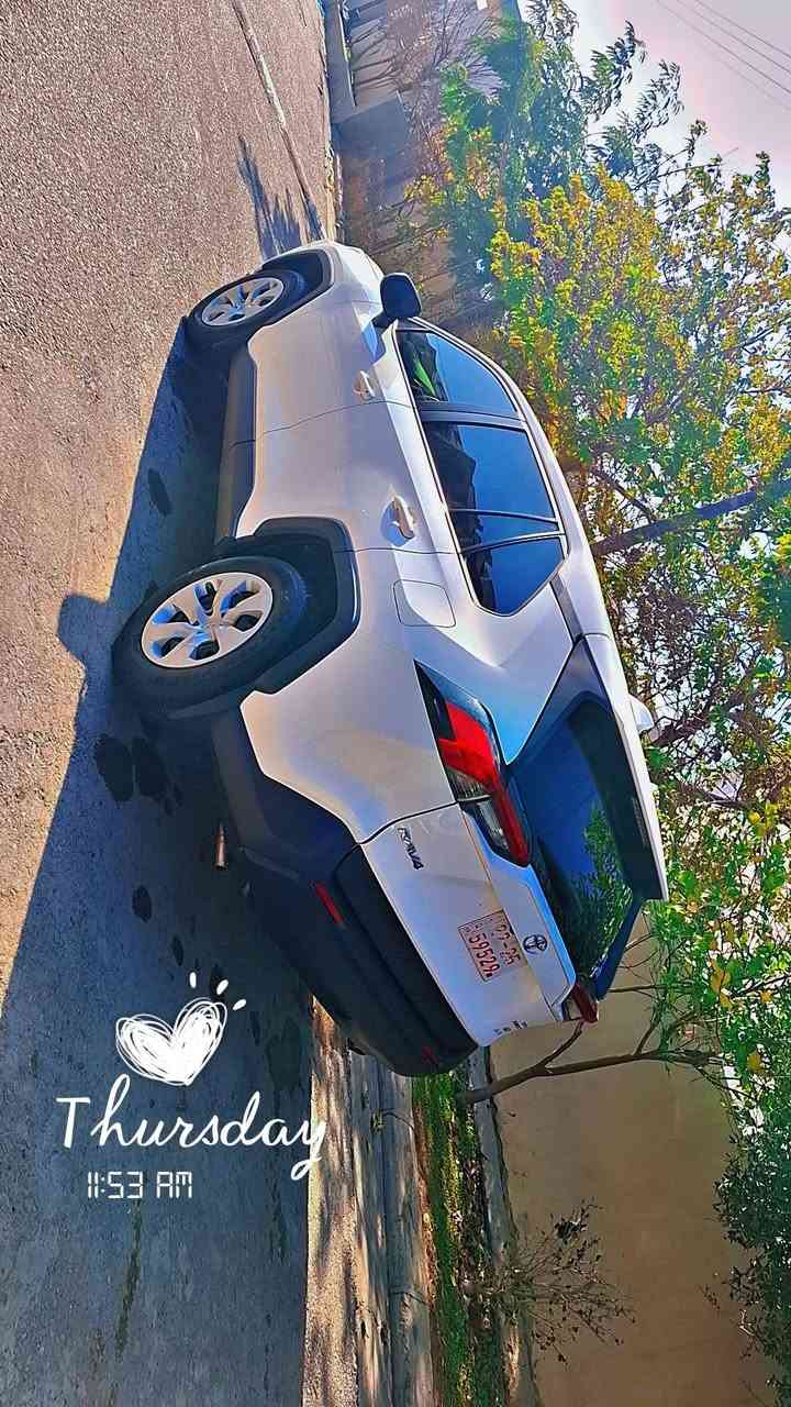 راف فور مواصفات  LE موديل 2023
بجم كبس بدون ارباك رقم الشاصي موجود 

فقط جاملغ خلفي ربع باب خلفي صبغ 

كوشنات جلد هيتر 

محرك ٤ سلندر ٢٥٠٠

تحكمات ستيرن  جهتين

هاند بريك دكمه فورويل 

ماشية 15الف

قطعتين تبريد 

٣ وضعيات قيادة

وبعد هاي مواصفات LE

بيهه تقرير مياه أمطار بسيط

السعر خاص 

موبايل  *********** وتساب 
***********
