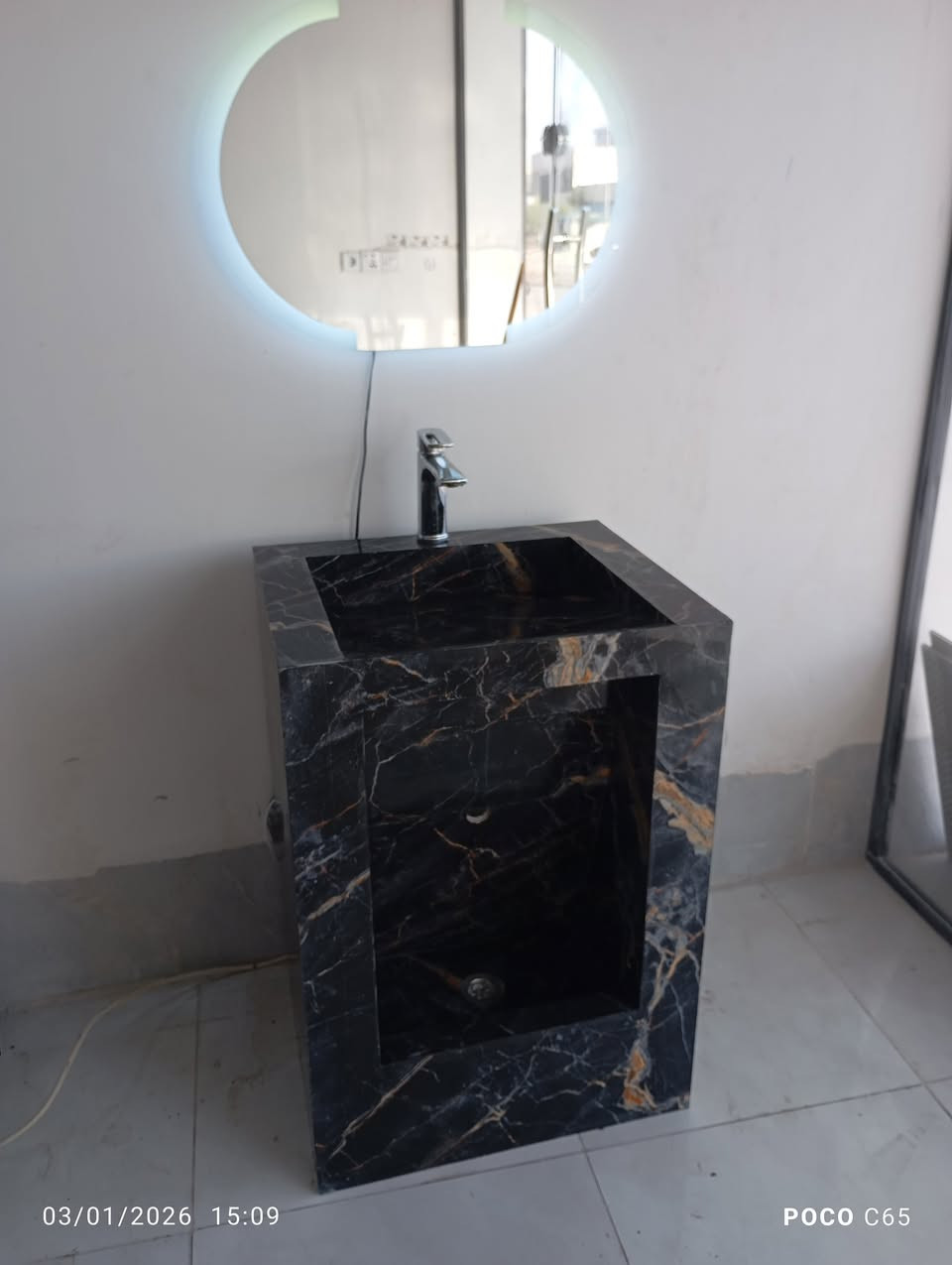 مغاسل بورسلين حسب الطلب
***********
