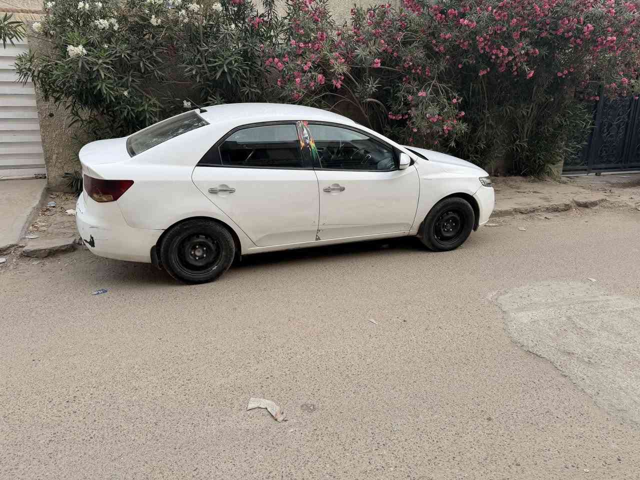 سيراتو 12 خليجي منظومة غاز بغداد ه رقم عربي مصبوغه حزام ماوصل للقمارة محرك 1600 تخم تاير جديد صدر جديد ***********📱80 بيها مجال
