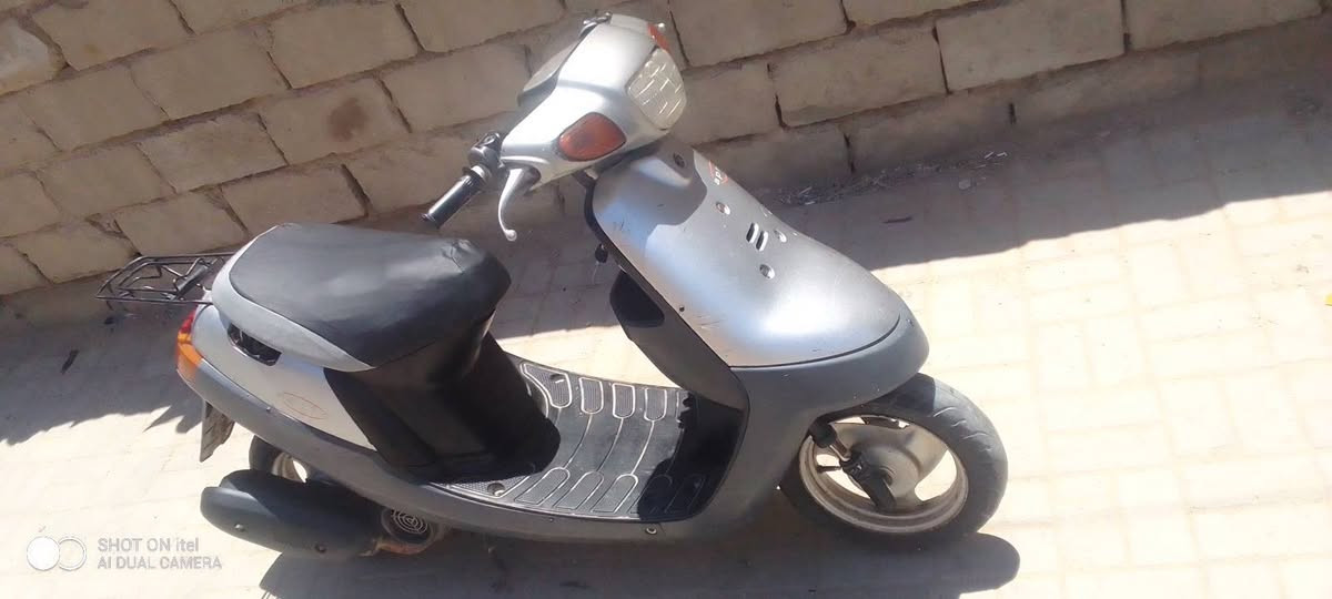 السعر 180 بيه مجال بيع مستعجل 
دراجه بطه للبيع مكينه ناعمه شلعه فول كفرات جدد كهربائيات كله شغاله المكان كربلاء أتصل ***********
