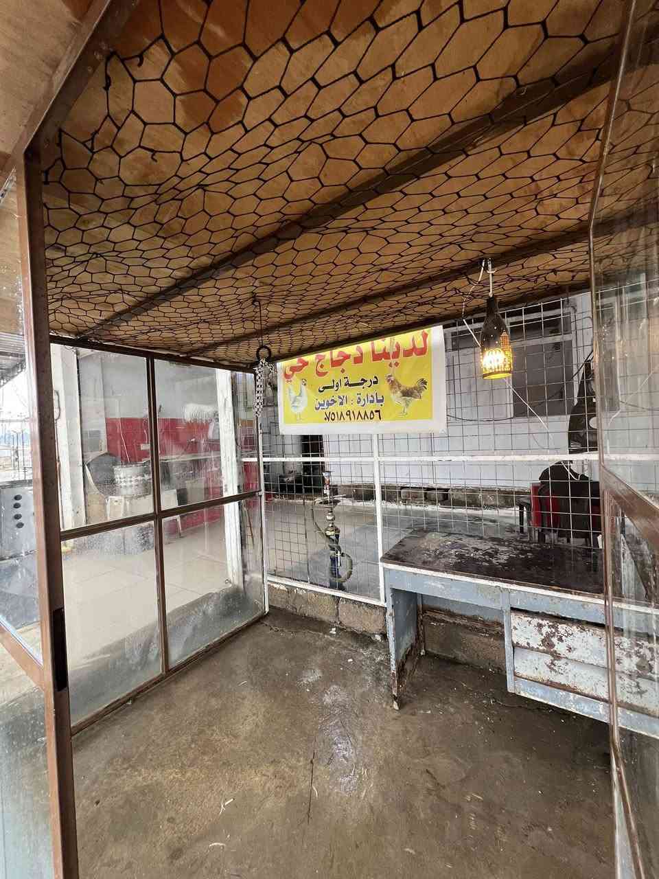 غرفه مكتبية  للبيع الطول 230 العرض 175 الارتفاع 205 العنوان شلالات قرية بايبوخت رقم موبايل ***********
