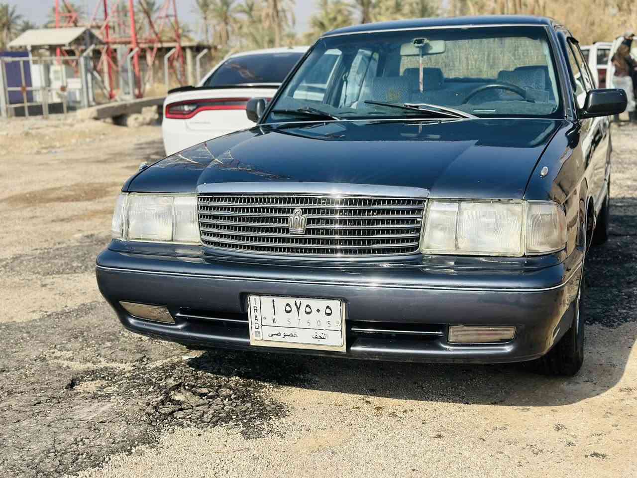 سلام عليكم ارنب مديل 1995 رقم نجف سنويه جديده تحويل مباشر سياره كفاله من الضربه اني صبغته فقط جماليه جاهزه مكينه 2500 السعر 70 ورقه مكلف بنشر مكاني بصره قرنه بني منصور للستفسار ***********
