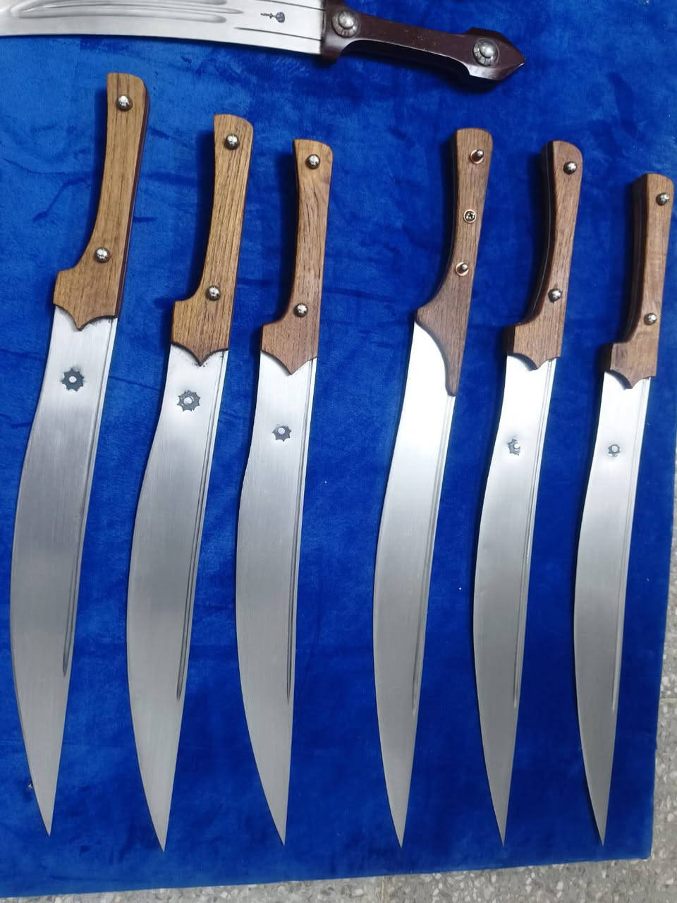 اللهم صلي على محمد وال محمد 
رمضان كريم علينا وعليكم وعساكم بالخير 
خدام الحسين عليه السلام وجبه جديده من المزراك والمغولي وبعض القطع الإيراني للبيع اسعار مناسبه حديد راقي تواصل خاص او واتساب *********** 
اخوكم ضرغام الخادم
