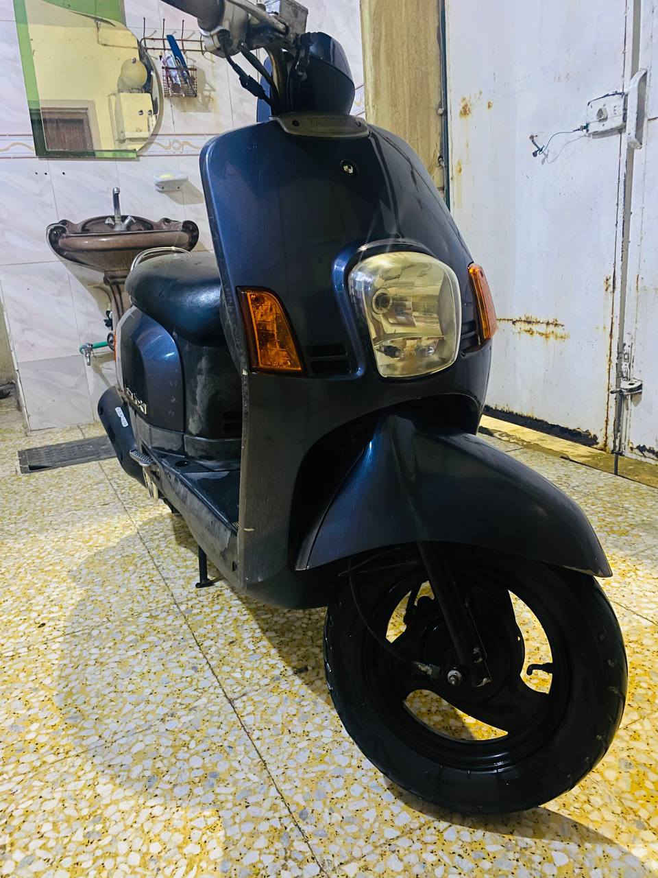 سلام عليكم دراجه بوليس للبيع دراجه كامله نكره سلف كهربائيات كله شغاله كفر ختم واحد وي المكينه لايت عالي ناصي دبلات امامي خلفي شغال بيه زوج تايرات جيلاتين دراجه ابلاديه وين مايعجبك افحص مامفتوحه متواجد ع فيس ***********
