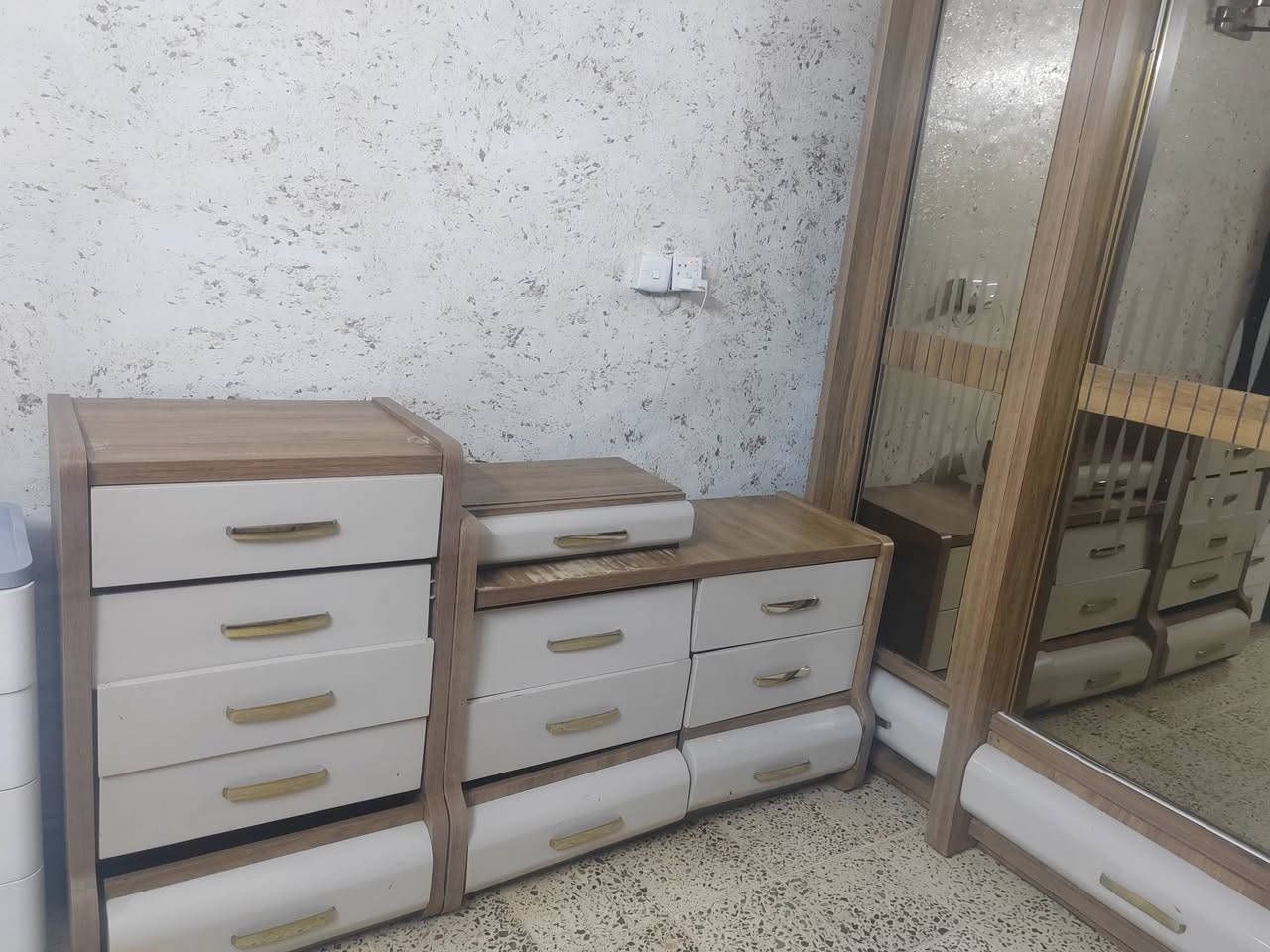 غرفة نوم للبيع ٤٥٠ الف


**إذا كنت صاحب هذا الإعلان وتريد حذفه لأي سبب، رجاءا أرسل رسالة إلى الدعم الفني**