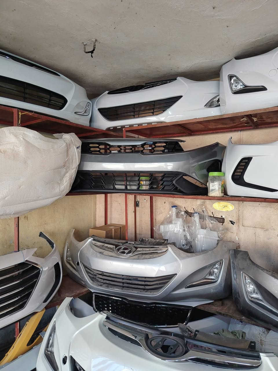 رقم الهاتف ***********
