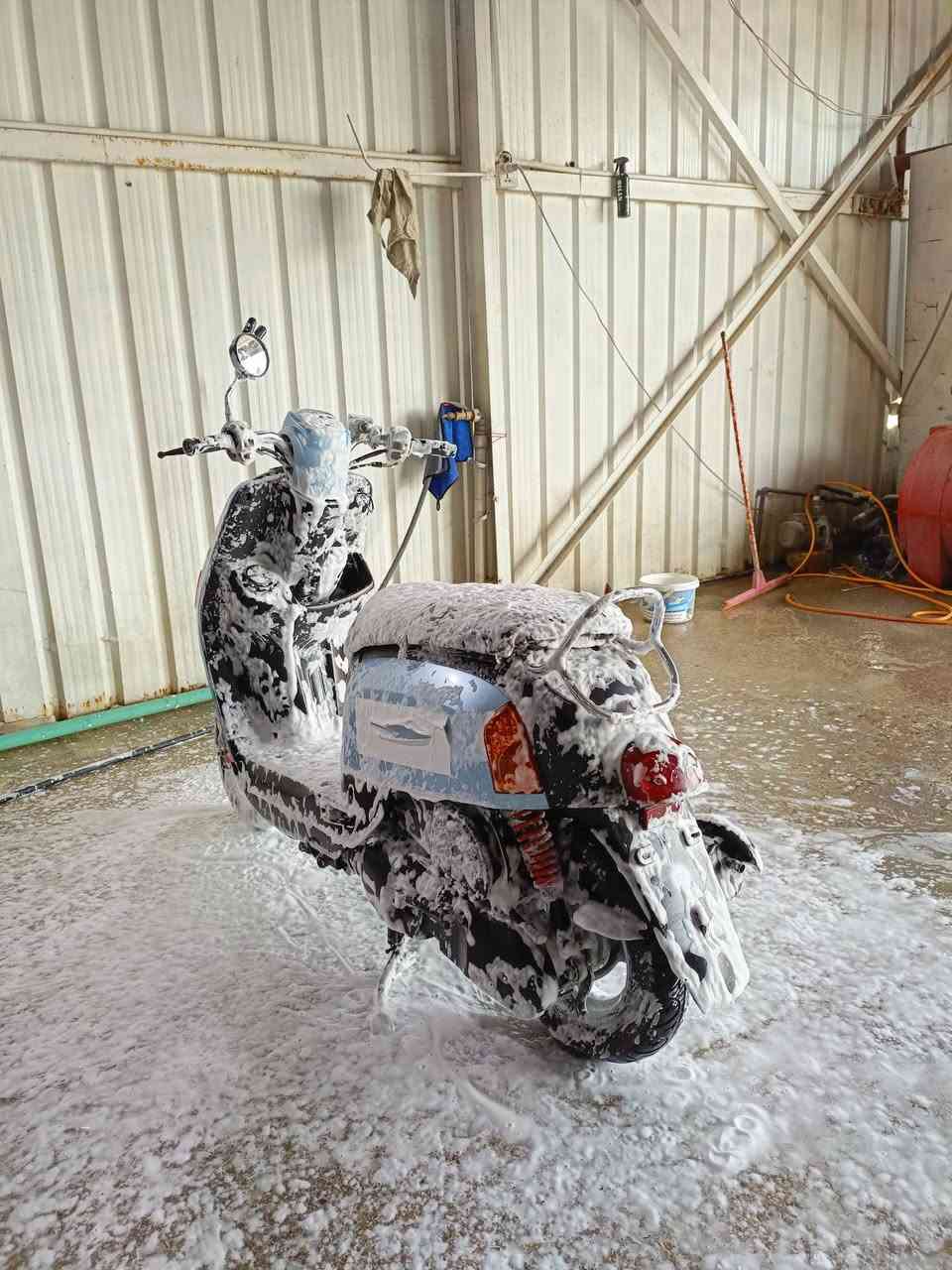 السلام عليكم
دراجة ماكس بوليسي
نضيفة وجاهزة كفالة 
مكان الناصرية مركز
السعر 650بية مجال قليل
***********
