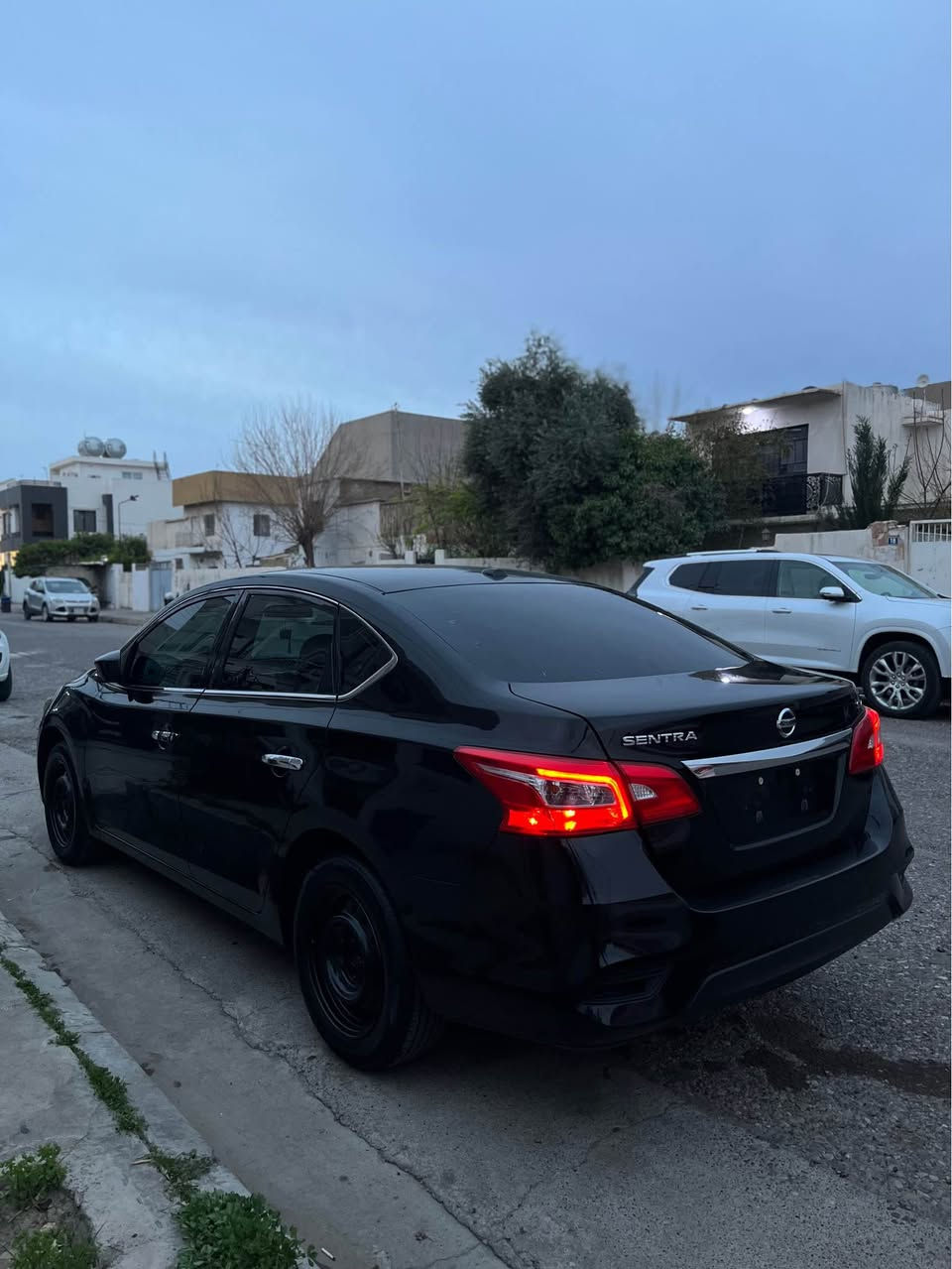 بۆ فرۆشتن ٢٠١٨ مواسوفات فول بەس سلایت نیە کوشن هیتەر سوکان پە پولە تەبرید لەمس و دو زۆن مواسوفاتی تر.. بەنزبەت بۆیاخ عام نیە بە عام دەفرۆشم وەرگەڕاو نیە هەردو شان بێ بێ بۆیاخ لێدراوی خەفیفە ٢٥٠ هەزار غرامەی لەسەرە سەنەوی تازە بەسەر چوە سعر ٨٩ مە جالە کی زۆر کەم
ژمارە. ٧٥١٠٤٨٤٢٨٤ أربيل, العراق


**إذا كنت صاحب هذا الإعلان وتريد حذفه لأي سبب، رجاءا أرسل رسالة إلى الدعم الفني**