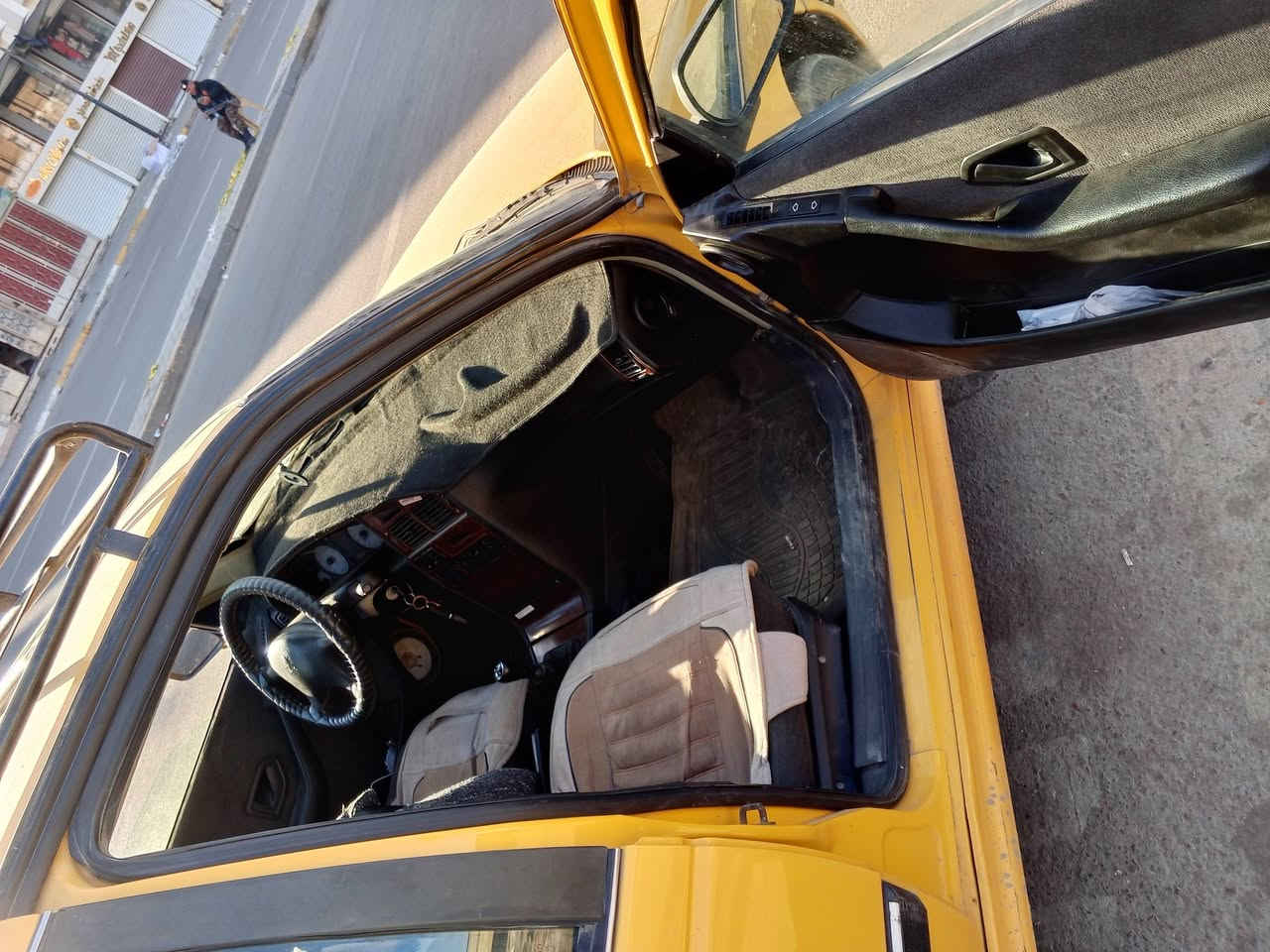 بيجو بارص 2015 كير محرك تبريد فول هيئه غرامات مصفره رقمها إنكليزي عنوانها بغداد  الكفاح سعرها 42$ ***********
