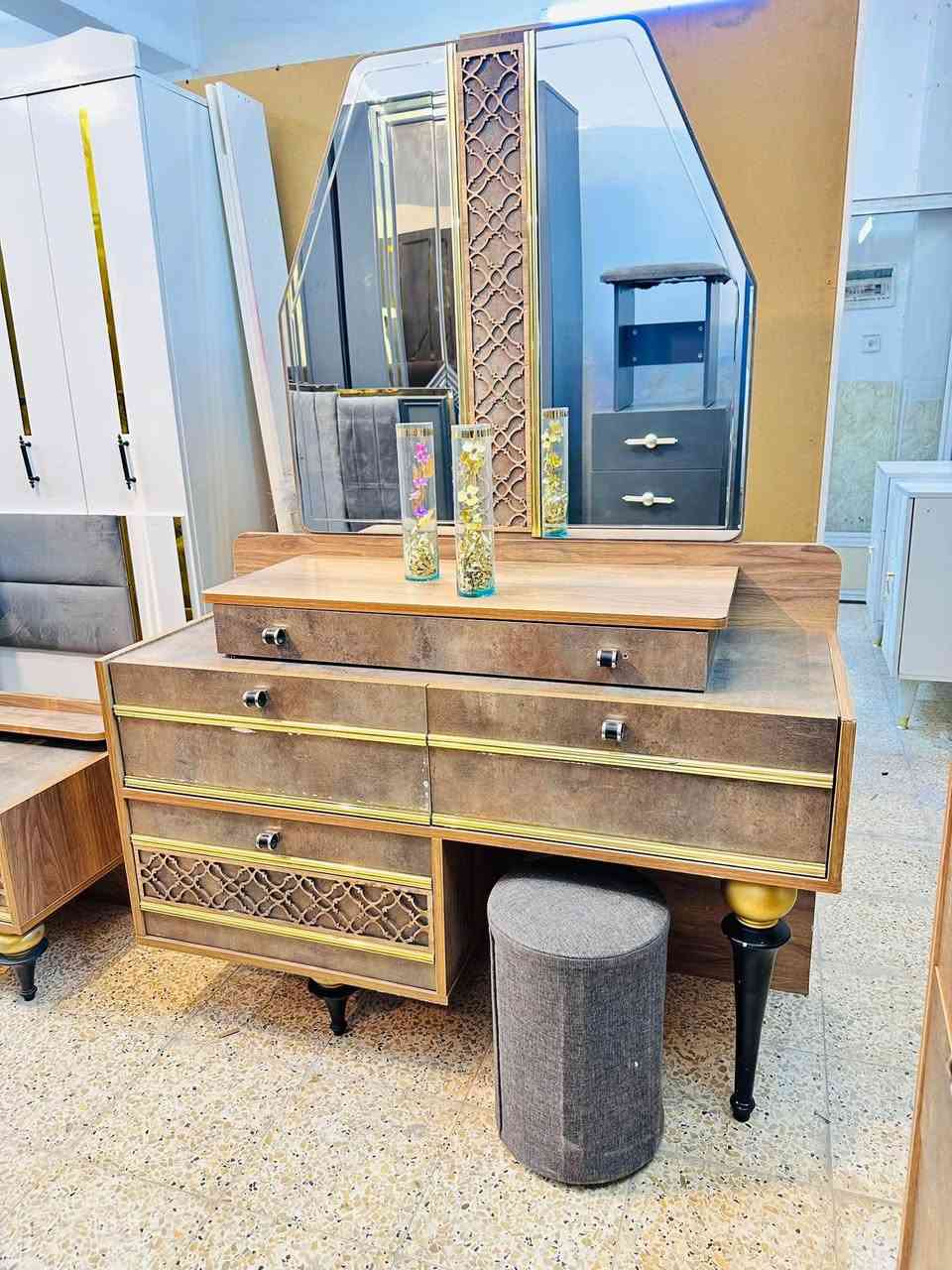 9️⃣قطع 

نضافه 90‎💯
سعرها // 850 الف 
توصيل وشد داخل بغداد مجاناً ✅✅


**إذا كنت صاحب هذا الإعلان وتريد حذفه لأي سبب، رجاءا أرسل رسالة إلى الدعم الفني**