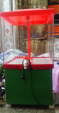 للبيع خمس خلاطات مستعمله نظيفات مع ماكينه شربت جديده المكان بغداد كراد...