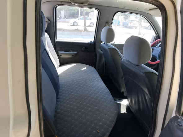 السلام عليكم
للبيع بيكم فورد رينجر اللون ابيض محرك بانزين محور السياره كلش حلوه كير محرك صدر خير من الله تخم تاير وتخم ويل كب كهربائيات كله شغال السياره رقم انبار وتحويل ثاني يوم السعر ٦٥ ورقه وبيها مجال للشراي
للإتصال ***********
