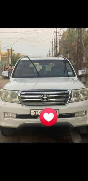 لاندكروز 
2011ابيض.  رقم بغداد أنكليزي
6 سلندر 
محرك 4000

..............
جي اكس ار اي
..............
مرايات قلاب 
فتحه بانوراما 
كشن كهربائي 
كشنات جلد 
تبريد 3 قطع 
تخم تاير دالوب 
................
بدون صبغ 
بدون تبديل 
بدون علو 
...............
مكفوله 
سنويه باسمي جديده

...........
مكان بغداد البياع السعر خاص.        ................ ***********
  الرقم بي واتساب
