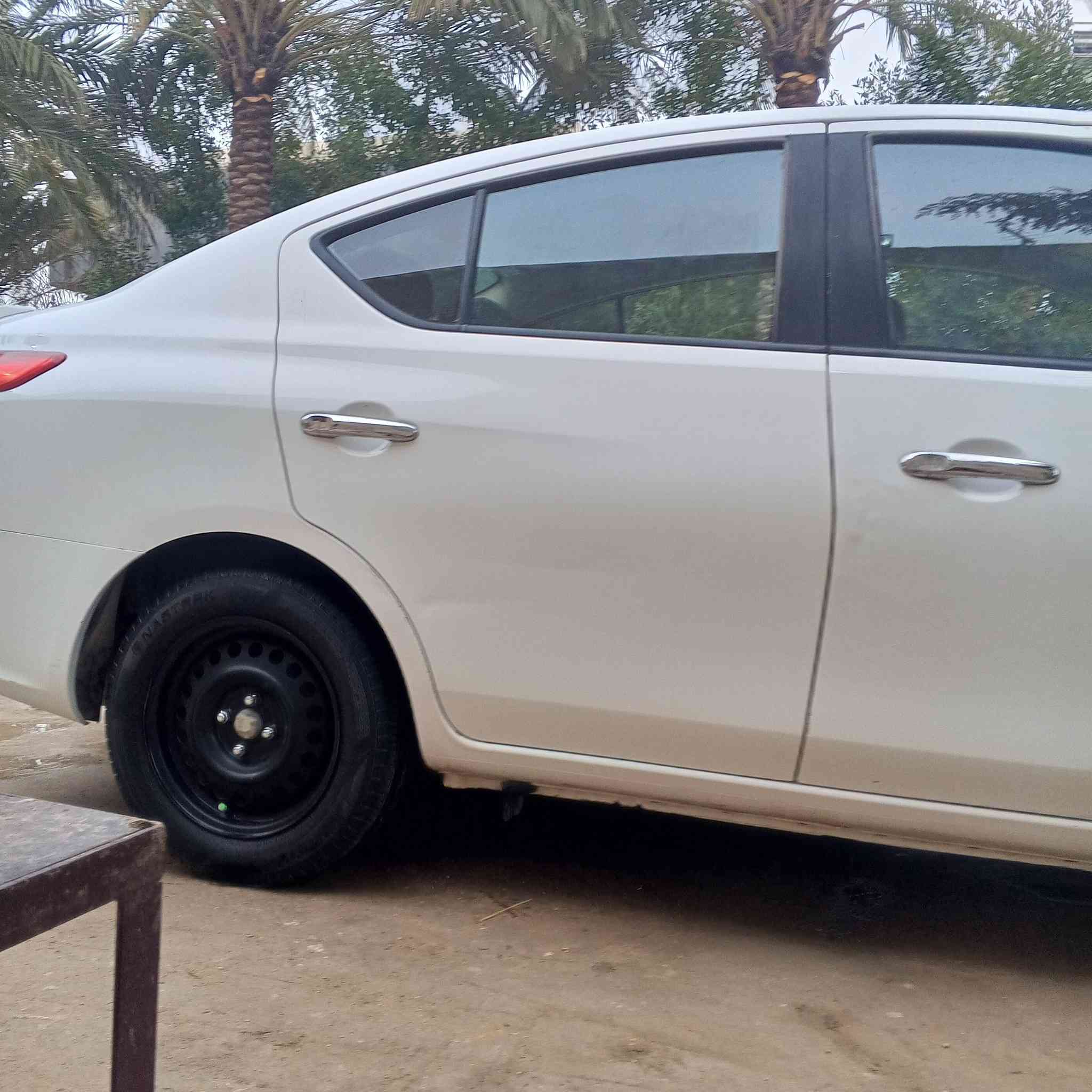 سلام عليكم اخوان نيسان سني هندي مديل2023 مكفوله بس بيهه بارد صغير كلش موجود التوضيح بل فيديو شباب السعر 116 قفل مستعجل للبيع ***********وانا خادم شباب تره السعر جدن مناسب
