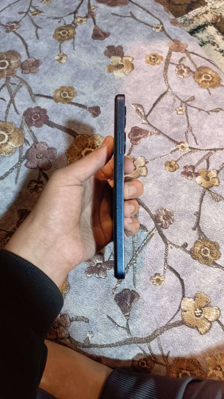 للبيع
انفنكس سمارت 8
جهاز نضيف مثل ما موضح بالصورة 
مستعمل 15 يوم 
64 كيكا 
 رام 3+3
السعر 75 وبي مجال


**إذا كنت صاحب هذا الإعلان وتريد حذفه لأي سبب، رجاءا أرسل رسالة إلى الدعم الفني**