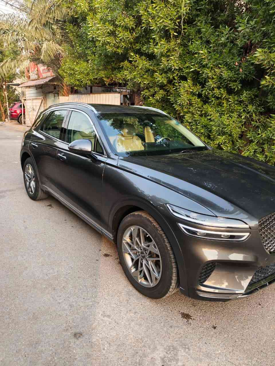 للبيع
GENESIS GV70 2023
سيارة تجمع بين القوة والأناقة،آداء يفوق التوقعات بمكينة 4 سلندر  Turbo   2500
نفطي اللون 
حالة السيارة:
بدون صبغ فقط بارد جاملغ الأمامي صفحة السائق
المواصفات:
1-رقم الشاصي KMUMADTB6PU078530
2-ماشية 26,725km فقط قابل للزياده 
3-كشنات كهربائية جلد من نوع فاخر
4-اضواء LED أمامية وخلفية
5-رادارات أمامية وجانبية
6-قيادة ذاتية
7-اوتو بريك في حال ظهور اجسام غريبة امام السيارة 
8-كشنات خزن ميموري
9-شاحن لاسلكي
10-تبريد وتدفئة المقاعد الامامية 
11-إشارة ترحيب بالأبواب
12-خمسة وضعيات للقيادة
13-بانوراما
14-هزاز بالستيرن في حال خروج السيارة من المسار
15-حساس للأمطار بالجامة الأمامية
16-شعار جنسس اسفل المرآة الجانبية
17-نظام صوتي رهيب مكون من 16 سماعة
18-بصمة ابواب
19-السيارة مجهزة بتغليف افلام الحماية الشفافةPPF مع ضمان عشرة شنوات 
مكاني بغداد/حي العامل 
السعر 310 ورقة
***********
