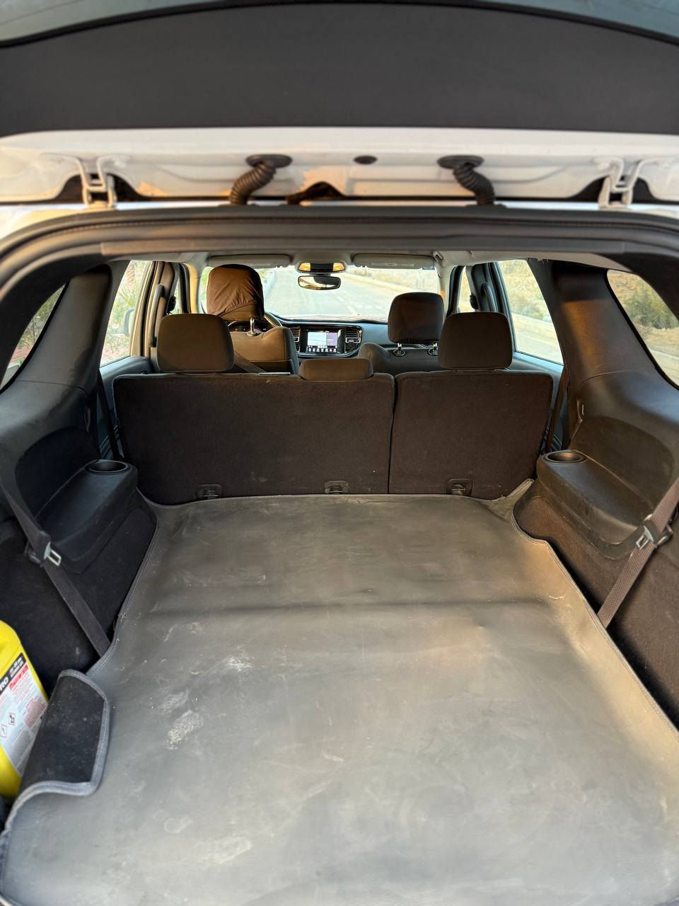 🌹🌹تحية طيبة 🌹🌹
دورنكو موديل ٢٢ رقم بصره ابسمي جديد 
SXT 
محرك ٦ سلندر حادث تبديل ٣ قطع بنيد وجاملغات أمامية ٢ 
٧ راكب كشن مخمل 
تبريد ٣ قطع
حساسات خلفية 
رادارات جانبية 
شاشة كبيرة 
تحكمات ستيرن 
ويل كب كروم ٢٠
لايت زنون 
اشارات باللد 
السعر 230 وبيها مجال 
البصرة قضاء المدينه 
 ***********
