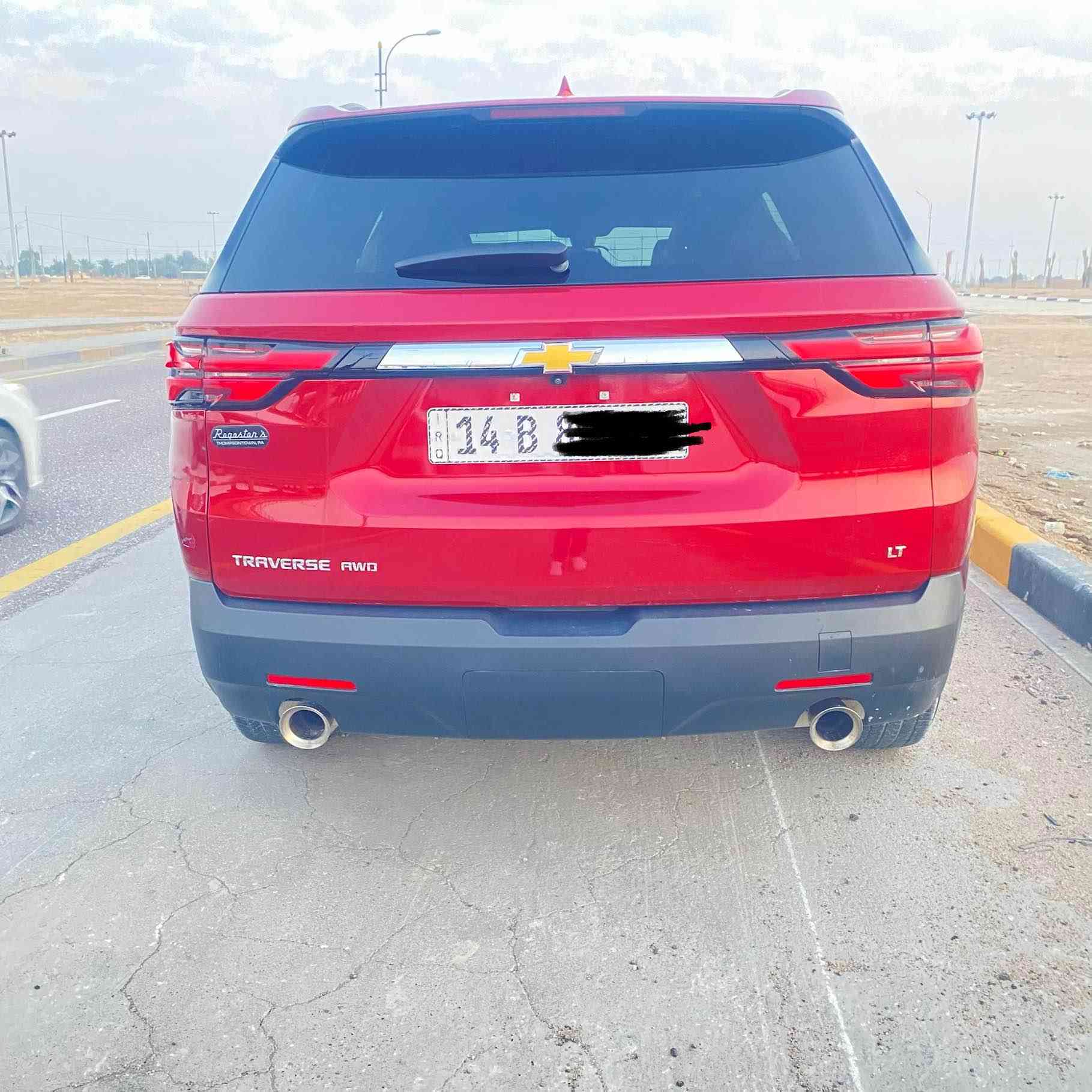 شوفرليت ترافرس

- موديل 2023

- فئةLT

السعر25000. $

بيها مجال قليل لشراي 

-رقم بصره باسمي تحويل ثاني يوم
- محرك 6 سلندر 3600 VVT 

- كير 9 نمر 

- عداد المسافة  28700ml 

- 7 راكب  

-كشنات جلد منفصل 

- تبريد مركزي منفصل 

- كشنات تدفىه  فول كهرباء 

- رادارات امامي خلفي جانبي وميزة رادار اشخاص 

- اشاير بالمري مع حساسات نقاط العمياء 
- ⁠
- نظام ابل كار بلي واندرويد 

كامرة خلفية  دواره

- جنطة كهرباء التحكم بفتح الجنطة جزئي او كلي 

- شاشة اعطال وقياس الاطارات وضغط زيت المحرك ونسبة جودة الزيت و مسافة العداد المؤقت لزيت المحرك وميزة التصفير يدوي سهل جدا

- قياس امبيرية البطارية
- ⁠
- شحن واير لس 

- نظام يو اس بي موزع على جميع الاماكن بالدشبول ولصف الثاني للكشنات و لصف الثالث ايضن 

- مكان هوك بلاد اصل مع فتحة بالدعامية الخلفية اصل قابلة للفتح او الغلق 

- تحديد مسار و مانع انزلاق و نظام السير على الثلوج و نظام المنحدرات 

- حساسات امامي خلفي جانبي مع منبه صوت وعلامات بالشاشة

- السيارة.مابيها اي نقص

- السيارة بصمة مع 4 بصمات ابواب 

- فول تحكم ستيرن 

الحادث مدكر وبنيد مبدلات جدد مثل ما موضح بالصور 

العنوان بصره الزبير
لاستفسار
***********
