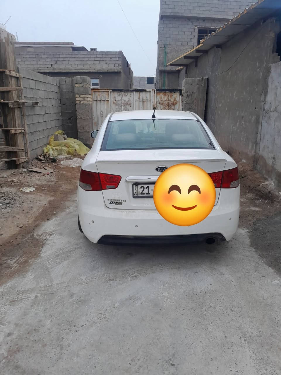 السلام عليكم سيراتو خليجي موديل ١٢ مكفولة من ضربه وتبدبل والصبغ السيارة خير من الله تبريد تدفئه  رقم سليمانيه ١١٥ وبيهه مجال بسيط المكان بغداد ***********
